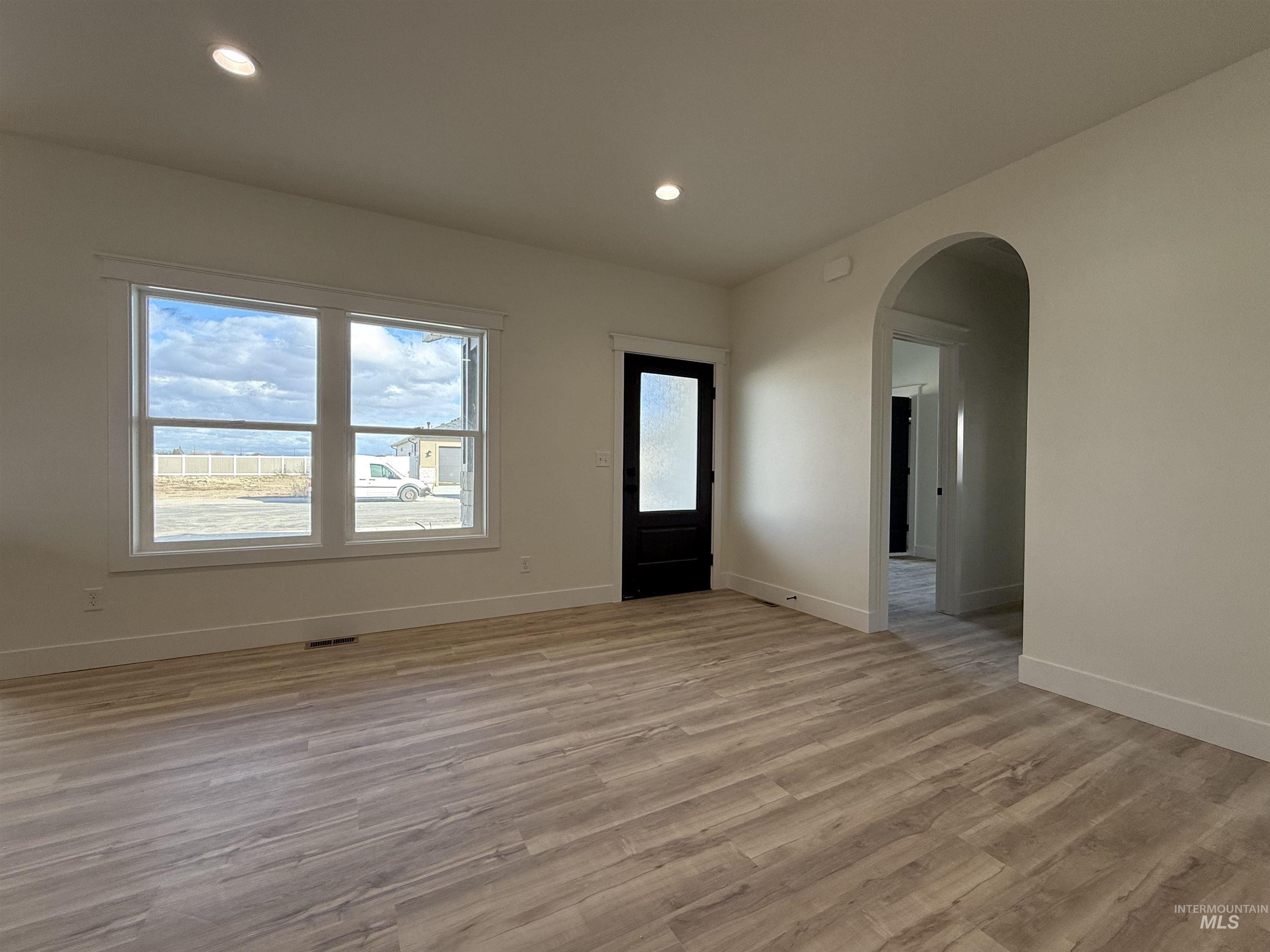 521 Sunspot Drive, Twin Falls, Idaho 83301, 4 Bedrooms, 2 Bathrooms, Residential For Sale, Price $439,000, 98974169