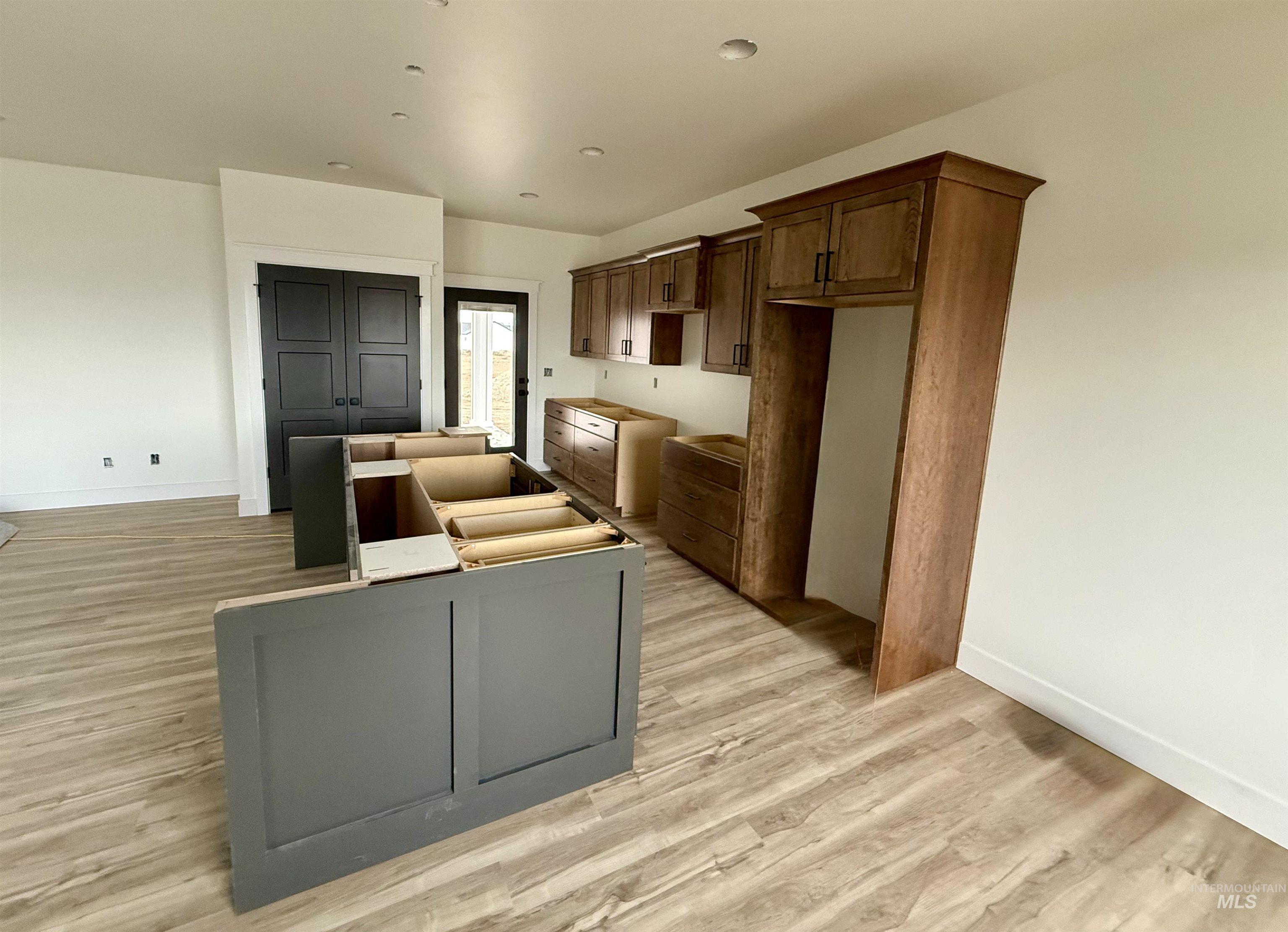 521 Sunspot Drive, Twin Falls, Idaho 83301, 4 Bedrooms, 2 Bathrooms, Residential For Sale, Price $439,000,MLS 98974169