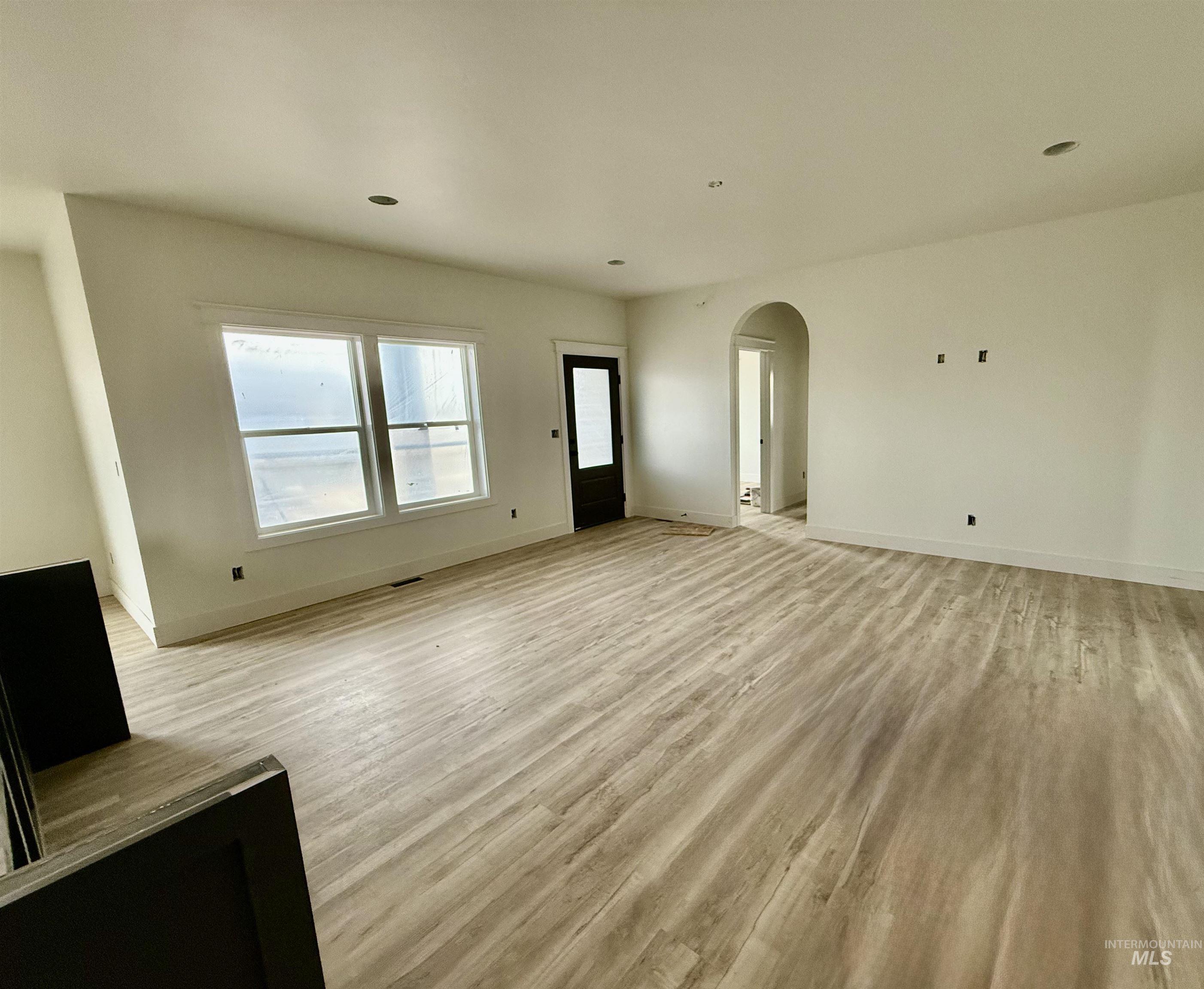 521 Sunspot Drive, Twin Falls, Idaho 83301, 4 Bedrooms, 2 Bathrooms, Residential For Sale, Price $439,000,MLS 98974169