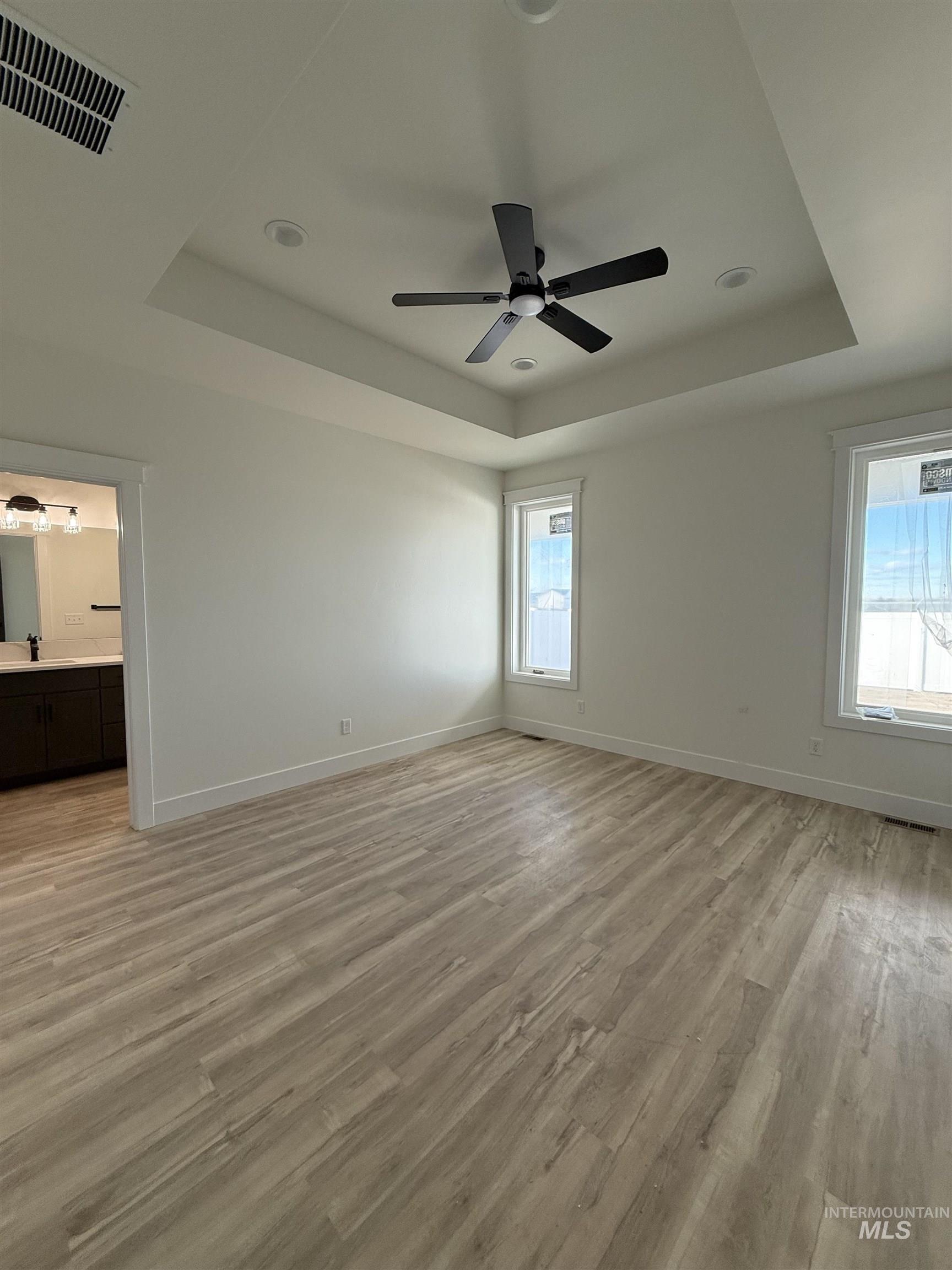 521 Sunspot Drive, Twin Falls, Idaho 83301, 4 Bedrooms, 2 Bathrooms, Residential For Sale, Price $439,000, 98974169