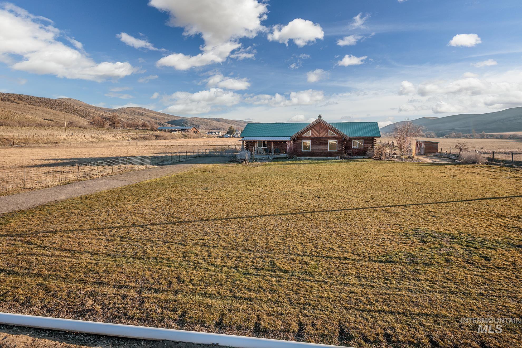 1855 Jones Road, Weiser, Idaho 83672, 3 Bedrooms, 2 Bathrooms, Residential For Sale, Price $750,000,MLS 98974170