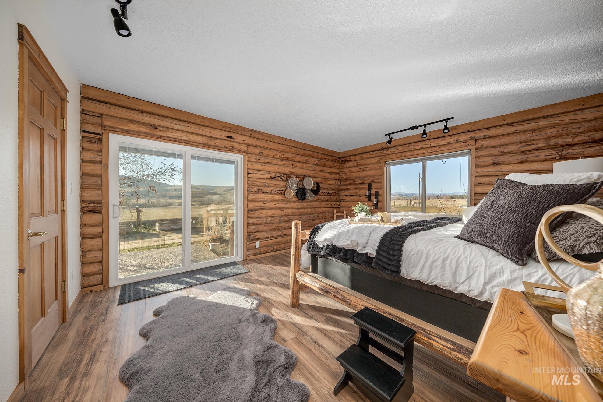 1855 Jones Road, Weiser, Idaho 83672, 3 Bedrooms, 2 Bathrooms, Residential For Sale, Price $750,000,MLS 98974170