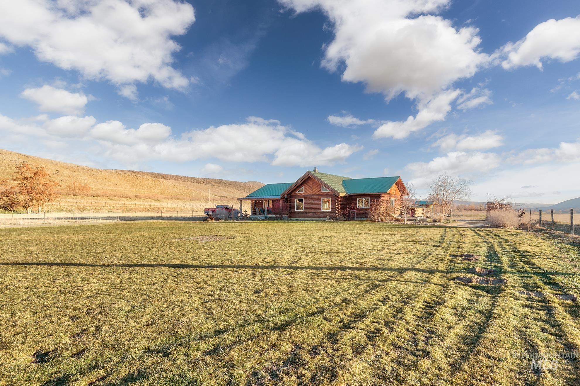1855 Jones Road, Weiser, Idaho 83672, 3 Bedrooms, 2 Bathrooms, Residential For Sale, Price $750,000,MLS 98974170