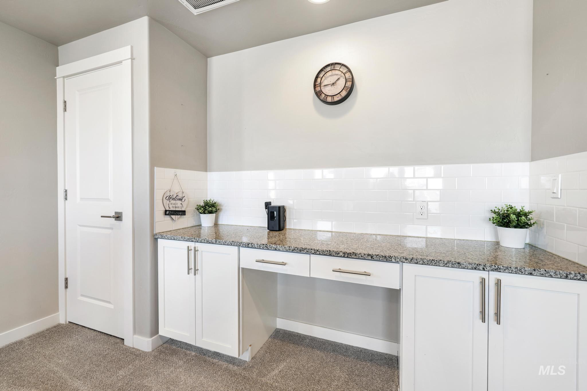 2786 Whitebark Ln, Twin Falls, Idaho 83301-6094, 3 Bedrooms, 2.5 Bathrooms, Residential For Sale, Price $460,000,MLS 98974172