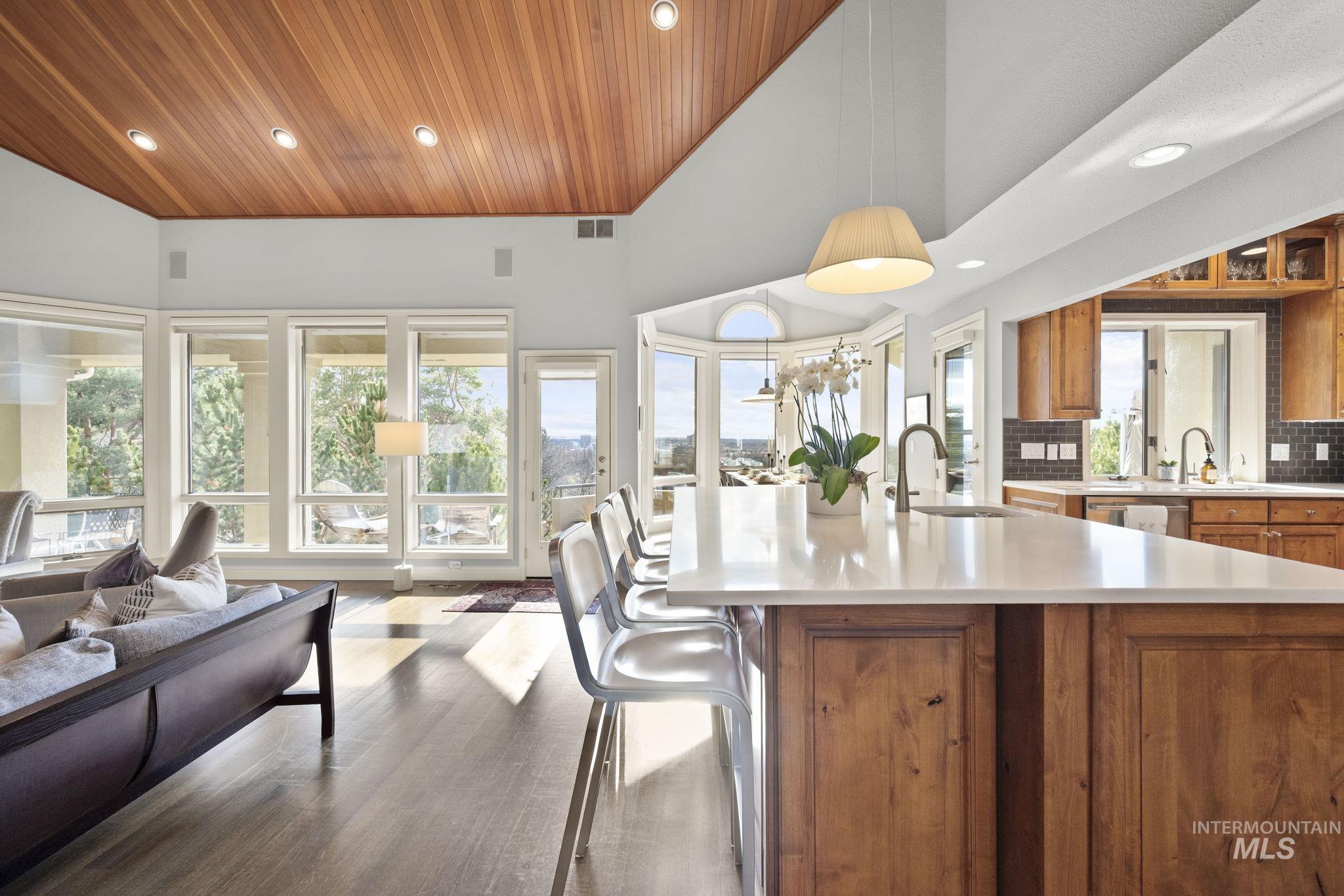 462 W Ridgeline, Boise, Idaho 83702, 4 Bedrooms, 3.5 Bathrooms, Residential For Sale, Price $2,298,000,MLS 98974174