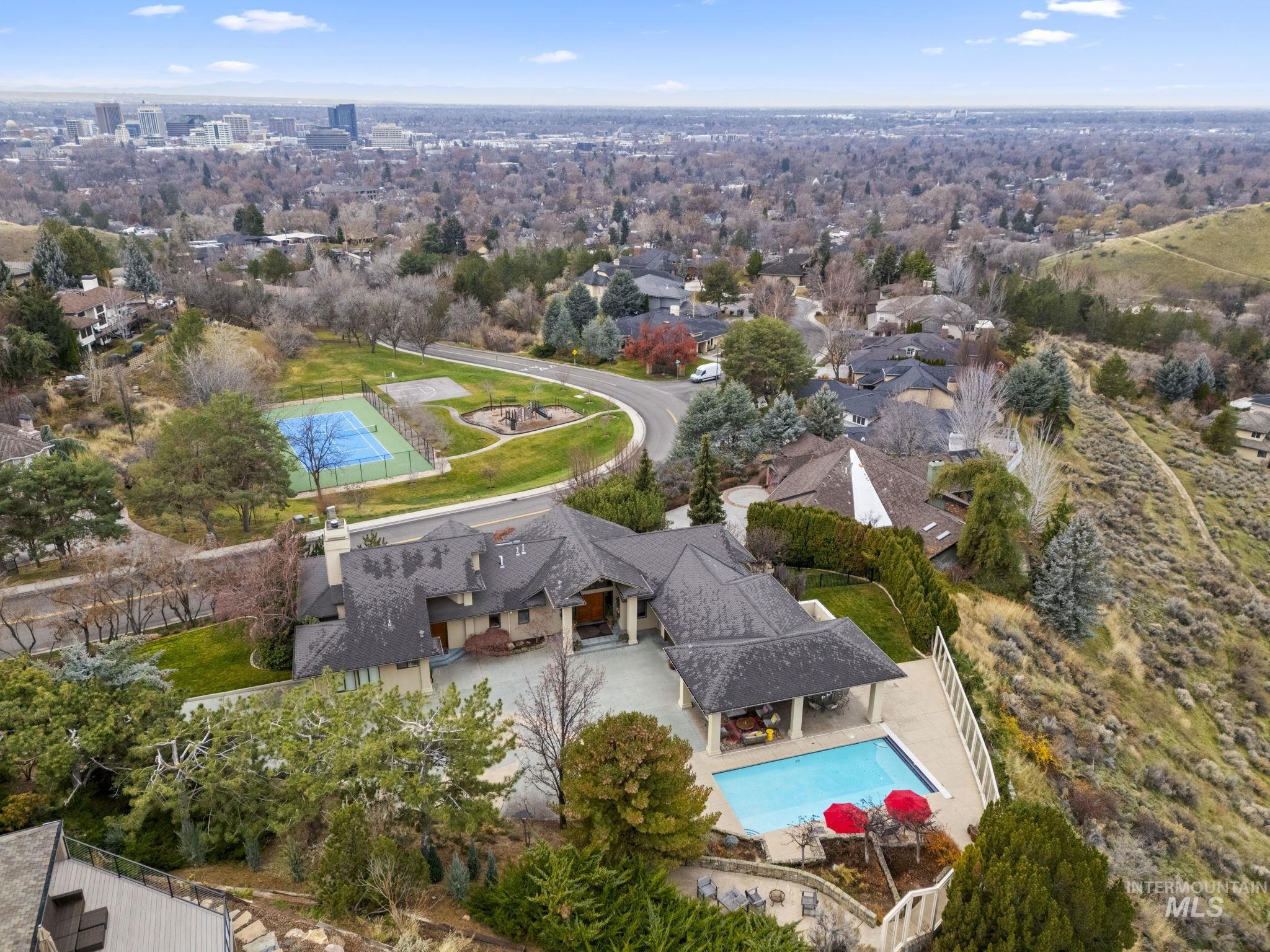 462 W Ridgeline, Boise, Idaho 83702, 4 Bedrooms, 3.5 Bathrooms, Residential For Sale, Price $2,298,000,MLS 98974174