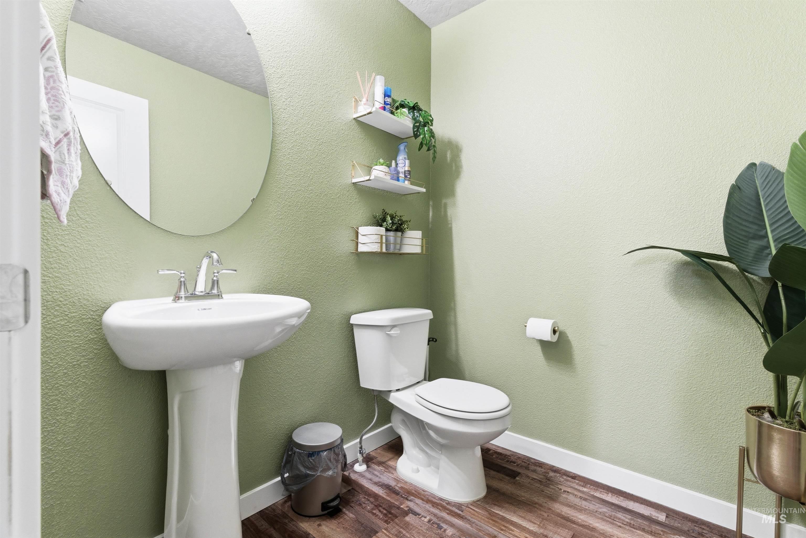 19189 Smith Fork Way, Caldwell, Idaho 83605, 3 Bedrooms, 2.5 Bathrooms, Residential For Sale, Price $439,990,MLS 98974175