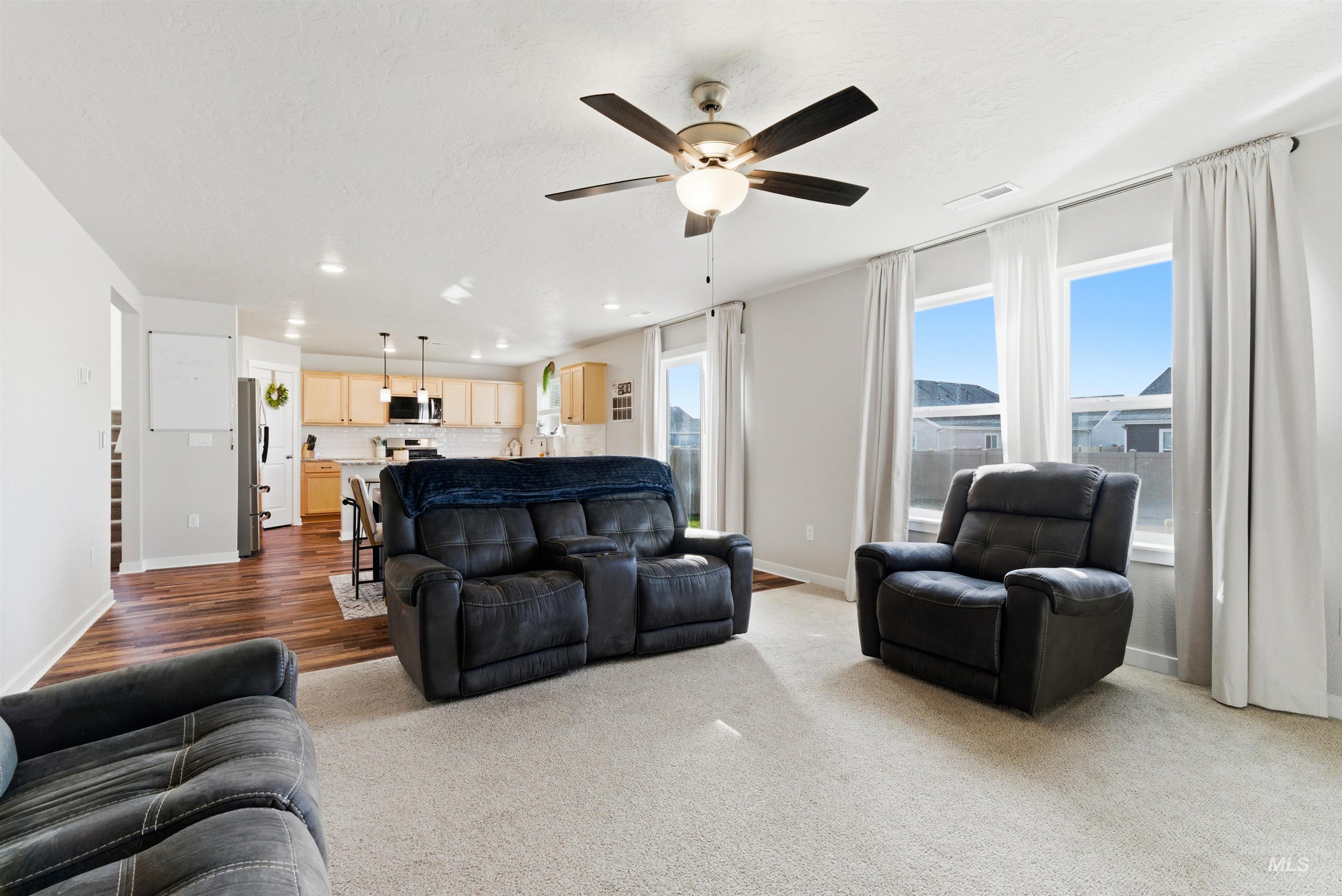 19189 Smith Fork Way, Caldwell, Idaho 83605, 3 Bedrooms, 2.5 Bathrooms, Residential For Sale, Price $449,990, 98974175