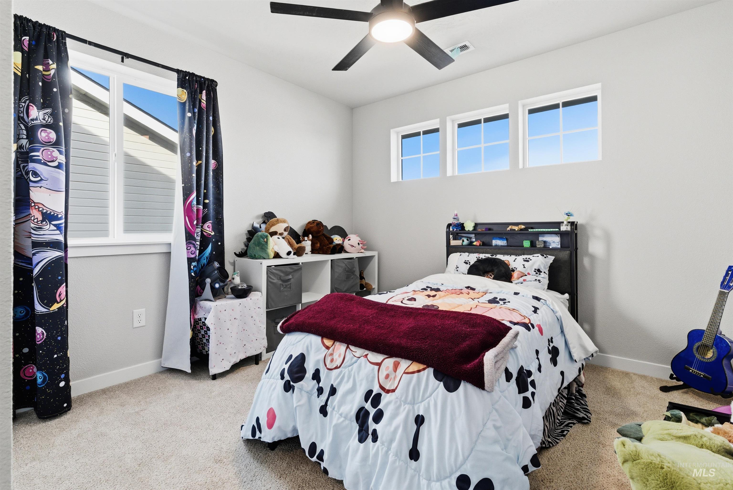 19189 Smith Fork Way, Caldwell, Idaho 83605, 3 Bedrooms, 2.5 Bathrooms, Residential For Sale, Price $439,990,MLS 98974175