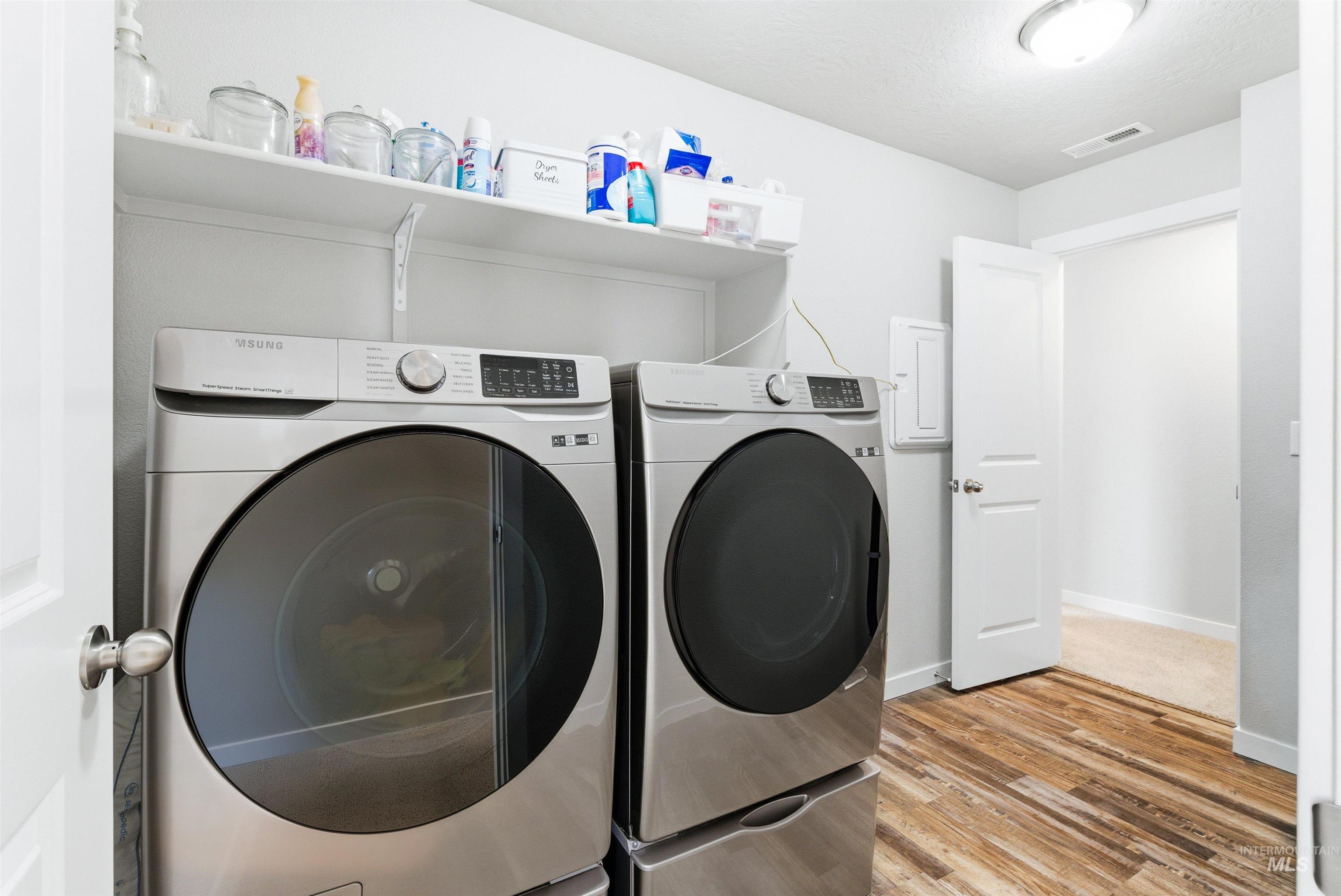 19189 Smith Fork Way, Caldwell, Idaho 83605, 3 Bedrooms, 2.5 Bathrooms, Residential For Sale, Price $449,990, 98974175