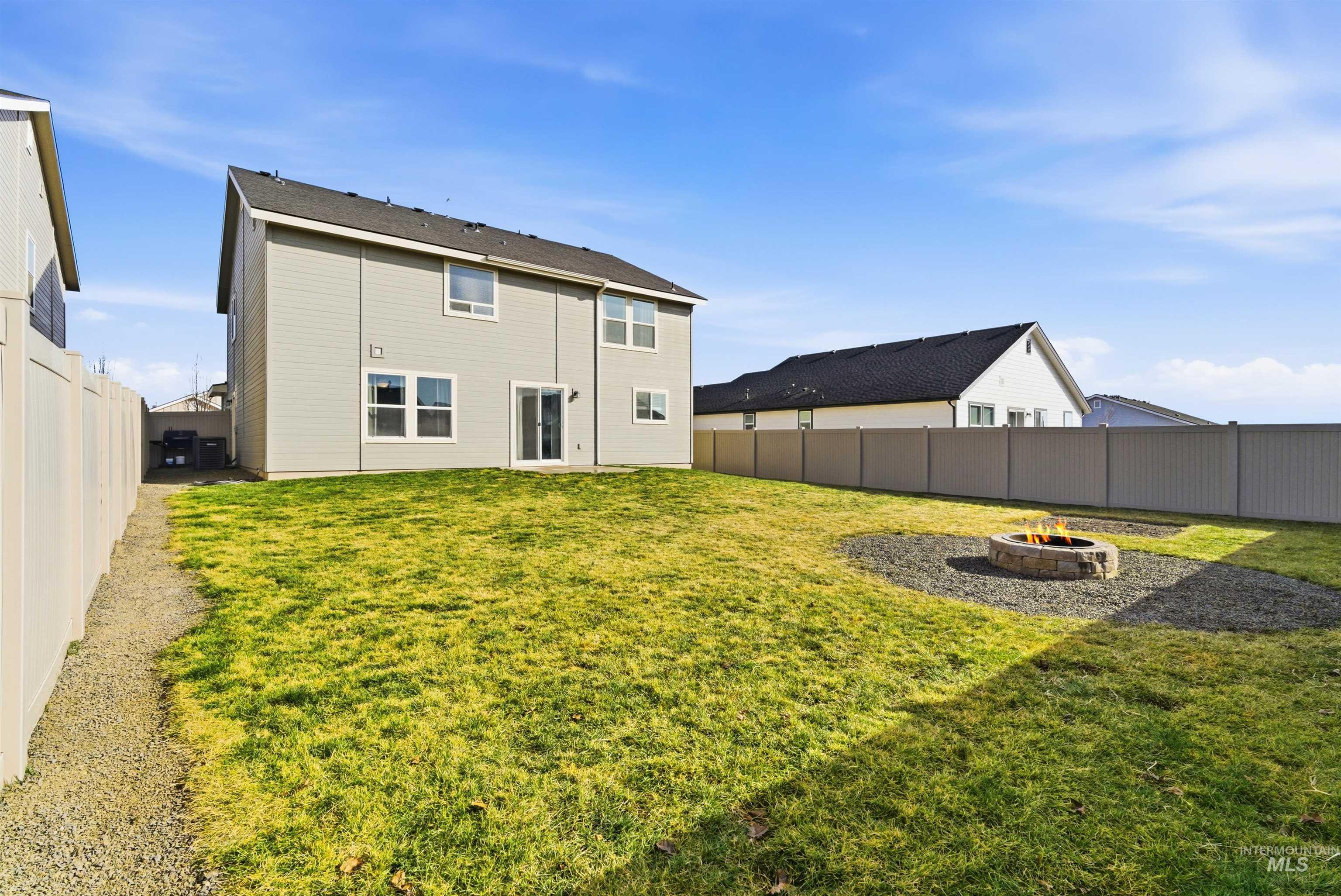 19189 Smith Fork Way, Caldwell, Idaho 83605, 3 Bedrooms, 2.5 Bathrooms, Residential For Sale, Price $449,990, 98974175