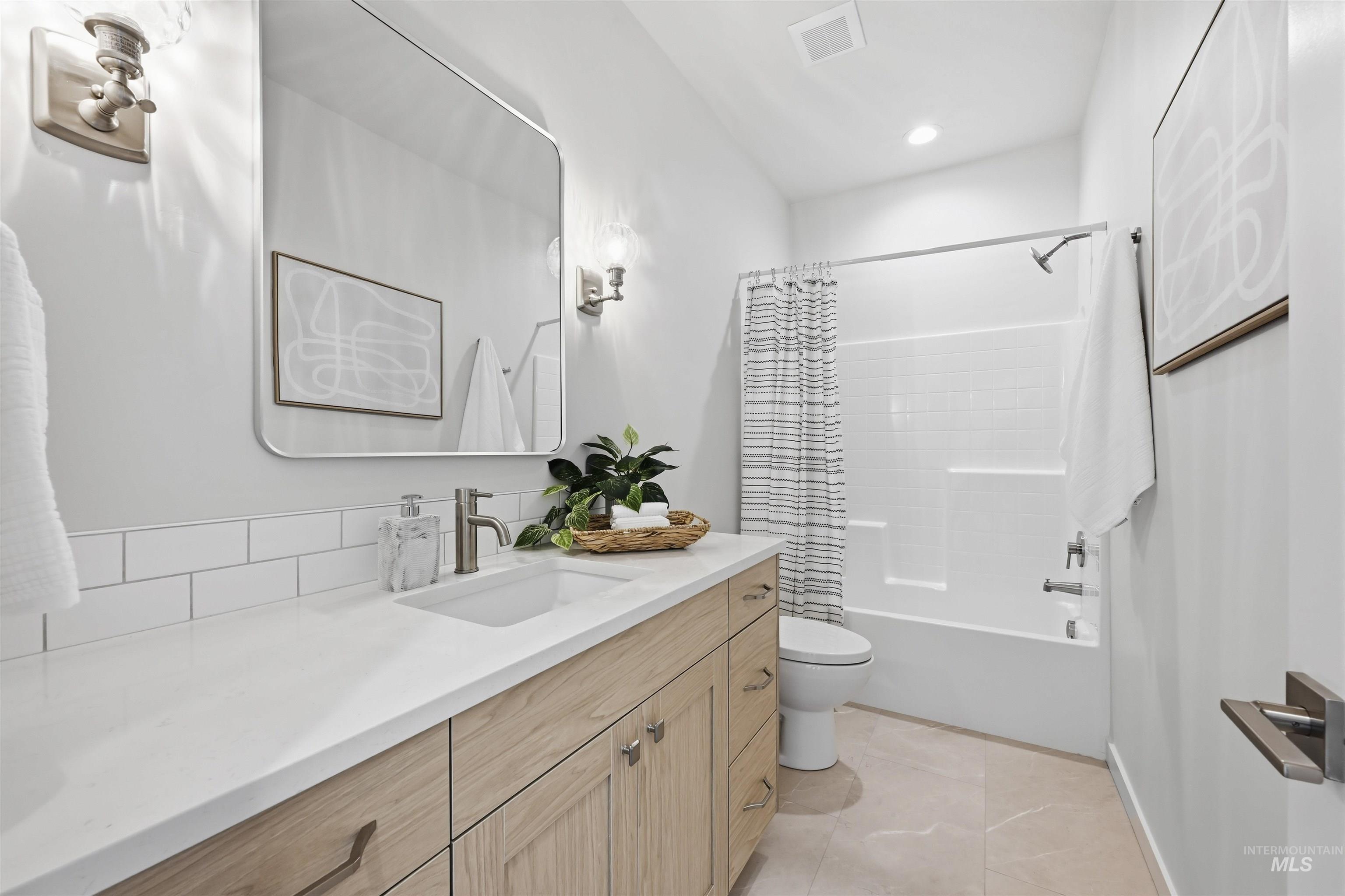 9625 W Kate Dr, Boise, Idaho 83714, 3 Bedrooms, 2.5 Bathrooms, Residential For Sale, Price $549,900,MLS 98974176