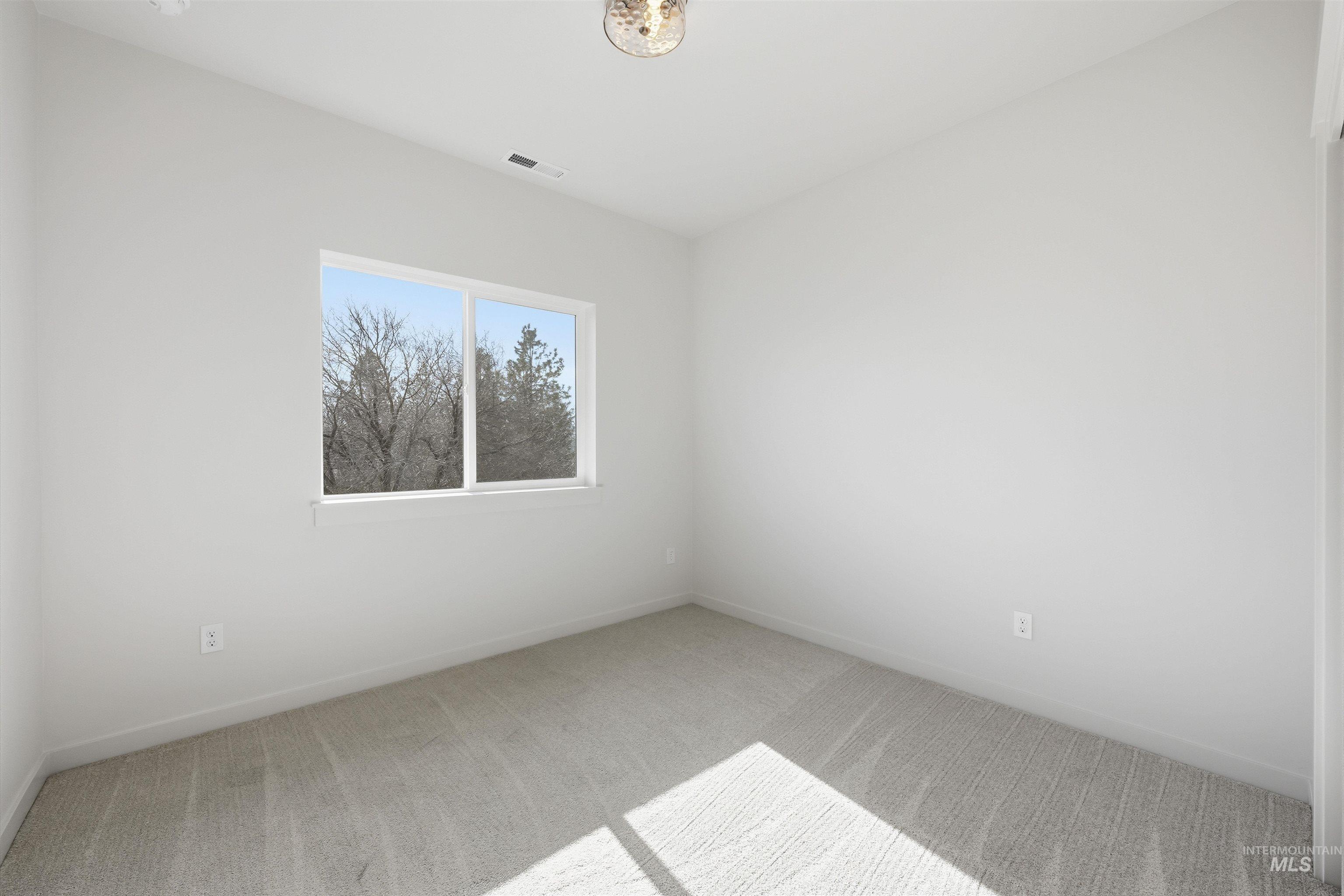 9625 W Kate Dr, Boise, Idaho 83714, 3 Bedrooms, 2.5 Bathrooms, Residential For Sale, Price $549,900,MLS 98974176