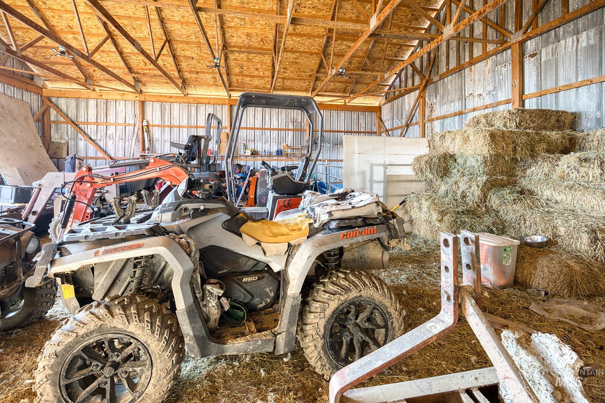 4815 SE 2nd Ave, New Plymouth, Idaho 83655, 3 Bedrooms, 2 Bathrooms, Residential For Sale, Price $750,000,MLS 98974177