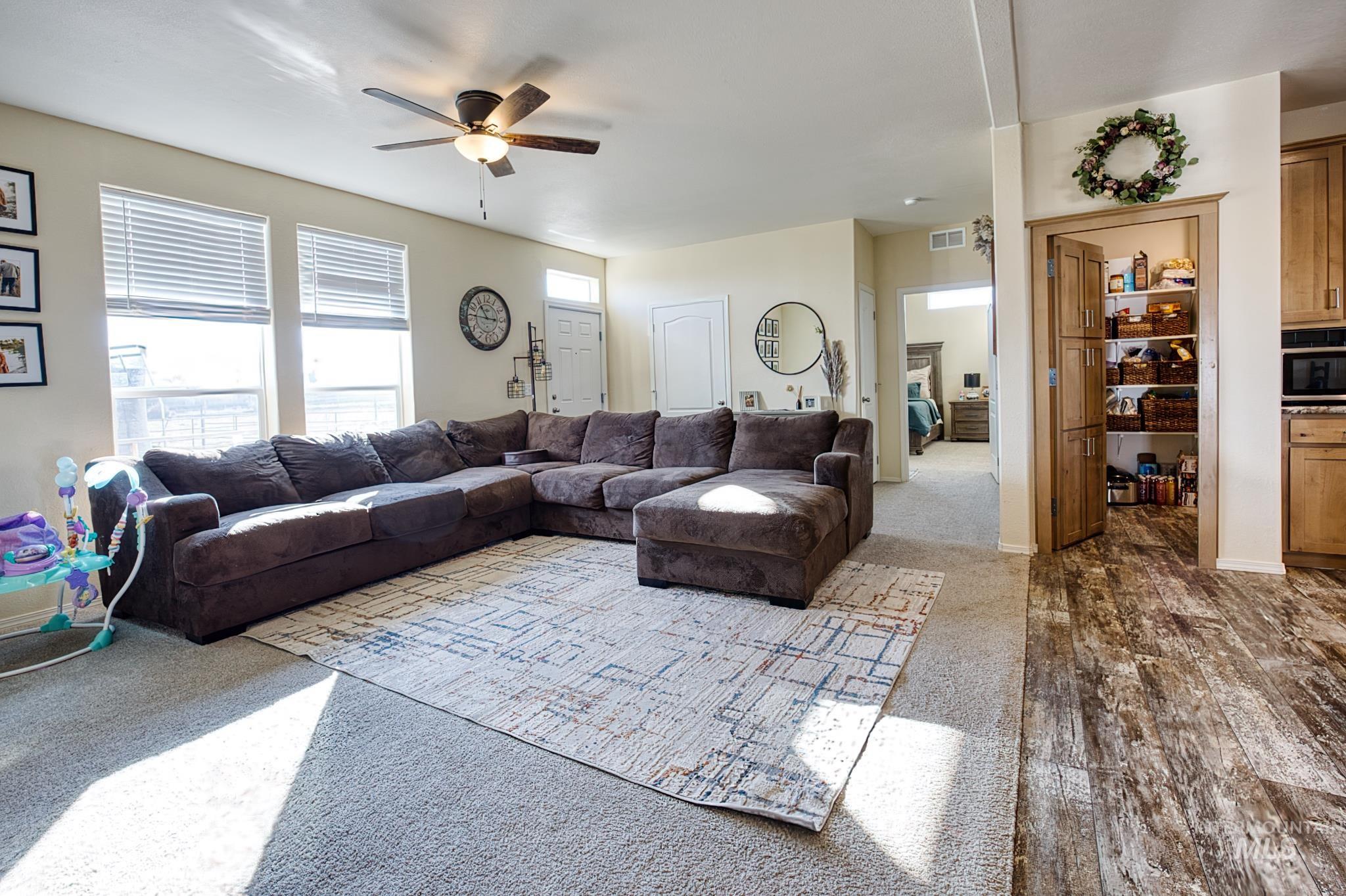 4815 SE 2nd Ave, New Plymouth, Idaho 83655, 3 Bedrooms, 2 Bathrooms, Residential For Sale, Price $750,000,MLS 98974177