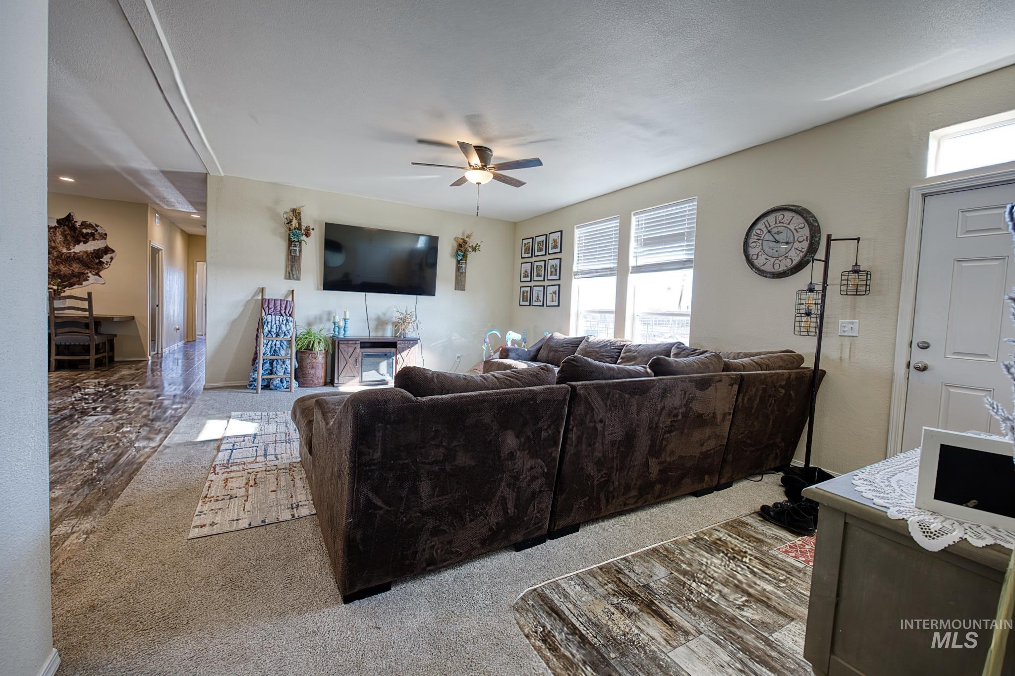 4815 SE 2nd Ave, New Plymouth, Idaho 83655, 3 Bedrooms, 2 Bathrooms, Residential For Sale, Price $750,000,MLS 98974177