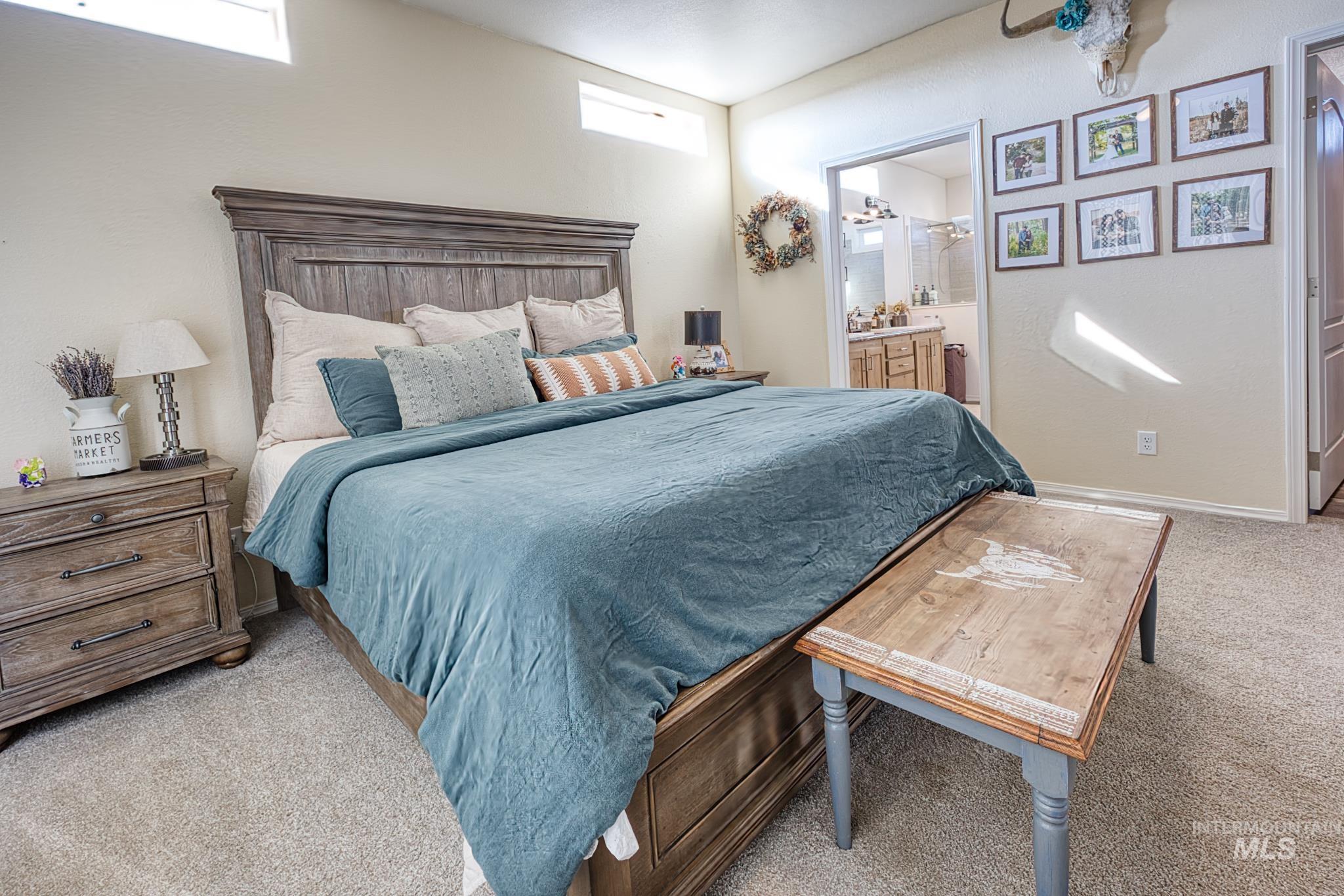 4815 SE 2nd Ave, New Plymouth, Idaho 83655, 3 Bedrooms, 2 Bathrooms, Residential For Sale, Price $750,000,MLS 98974177