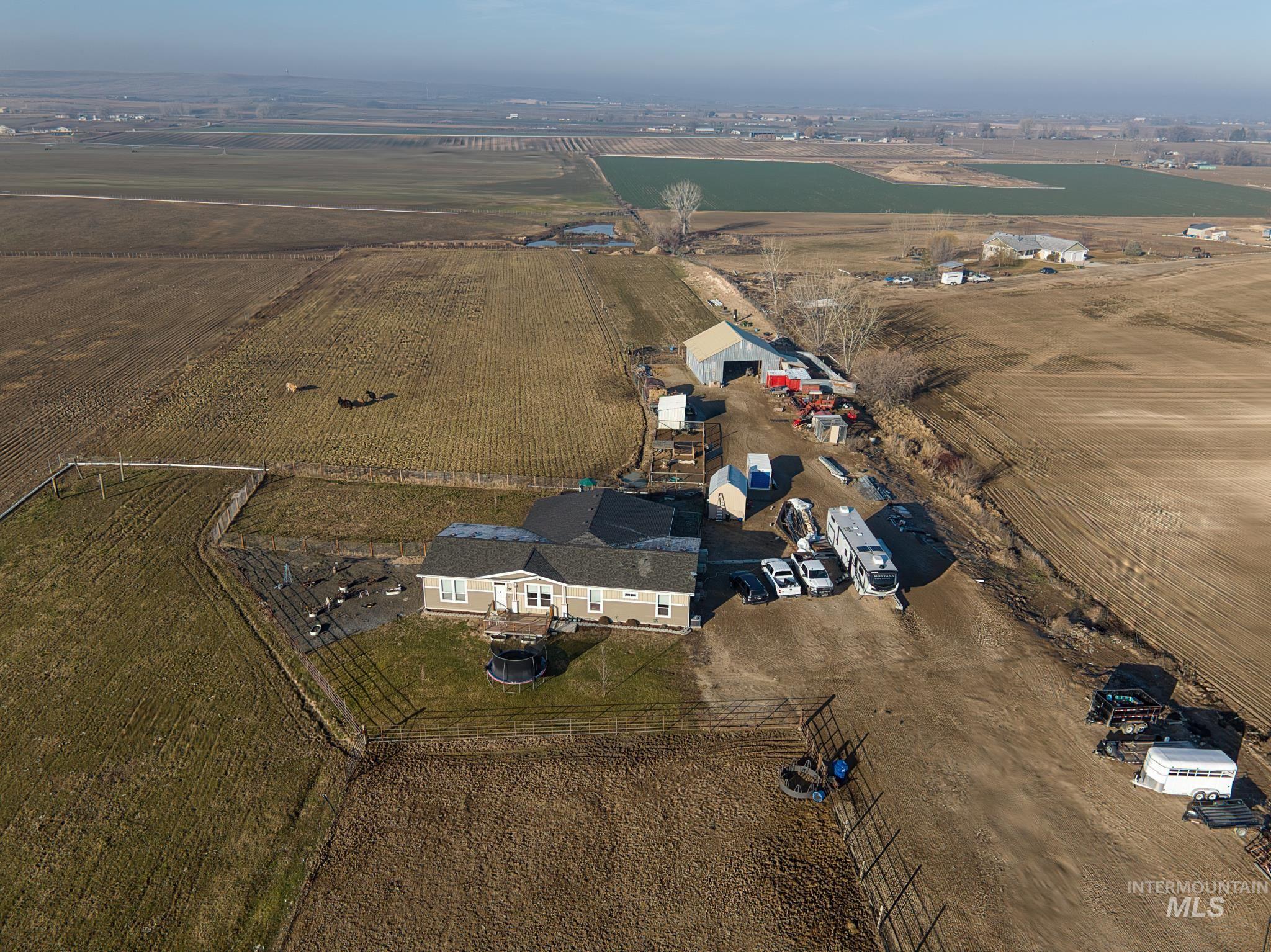 4815 SE 2nd Ave, New Plymouth, Idaho 83655, 3 Bedrooms, 2 Bathrooms, Residential For Sale, Price $750,000,MLS 98974177