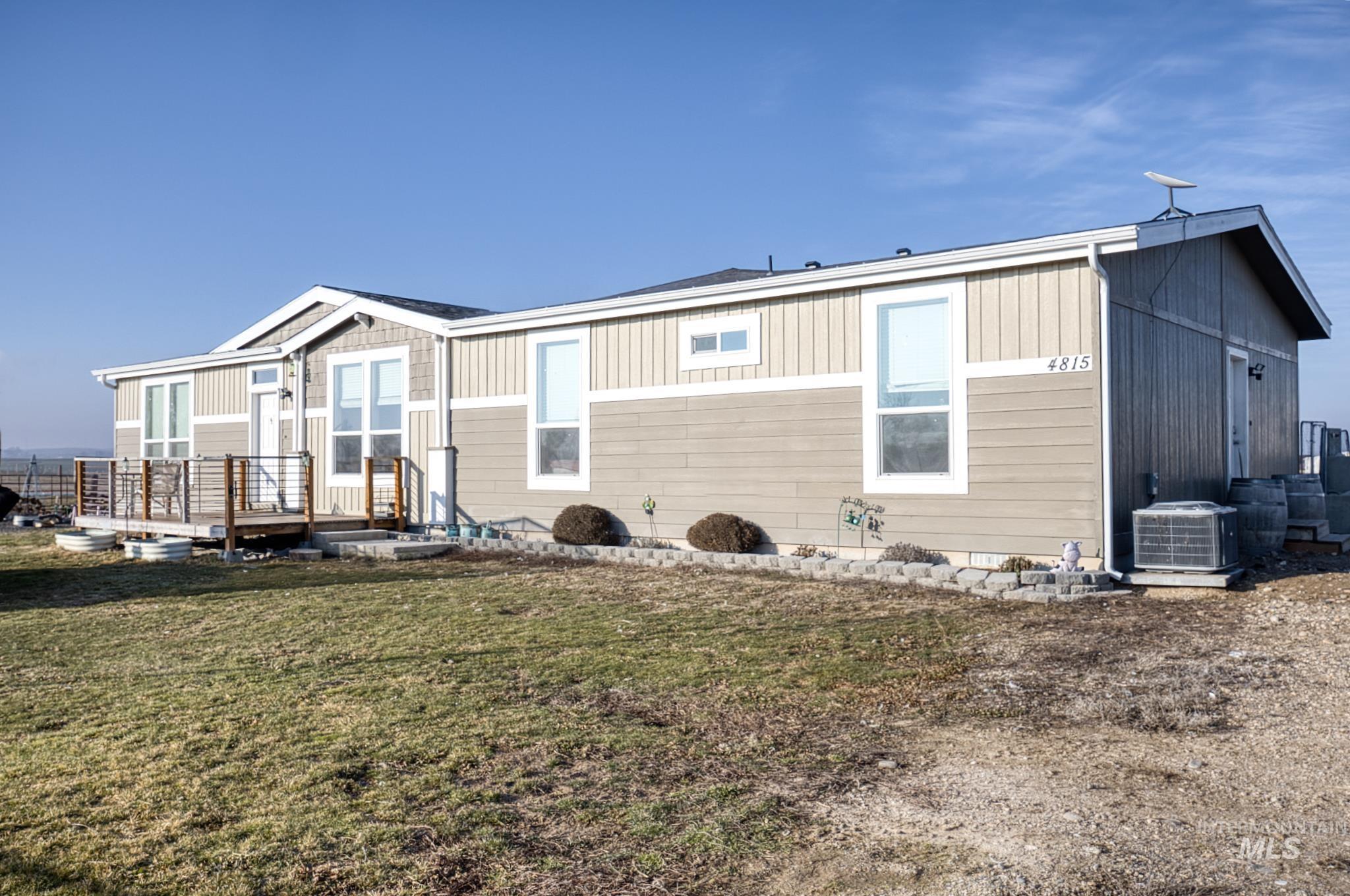 4815 SE 2nd Ave, New Plymouth, Idaho 83655, 3 Bedrooms, 2 Bathrooms, Residential For Sale, Price $750,000,MLS 98974177