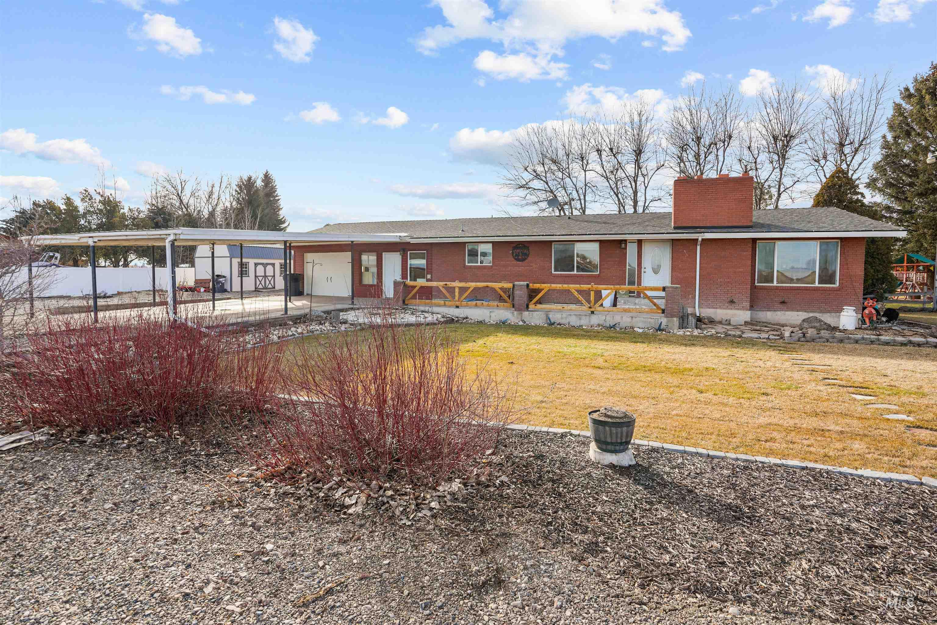 91 S 850 W, Paul, Idaho 83347, 5 Bedrooms, 2.5 Bathrooms, Residential For Sale, Price $500,000,MLS 98974178