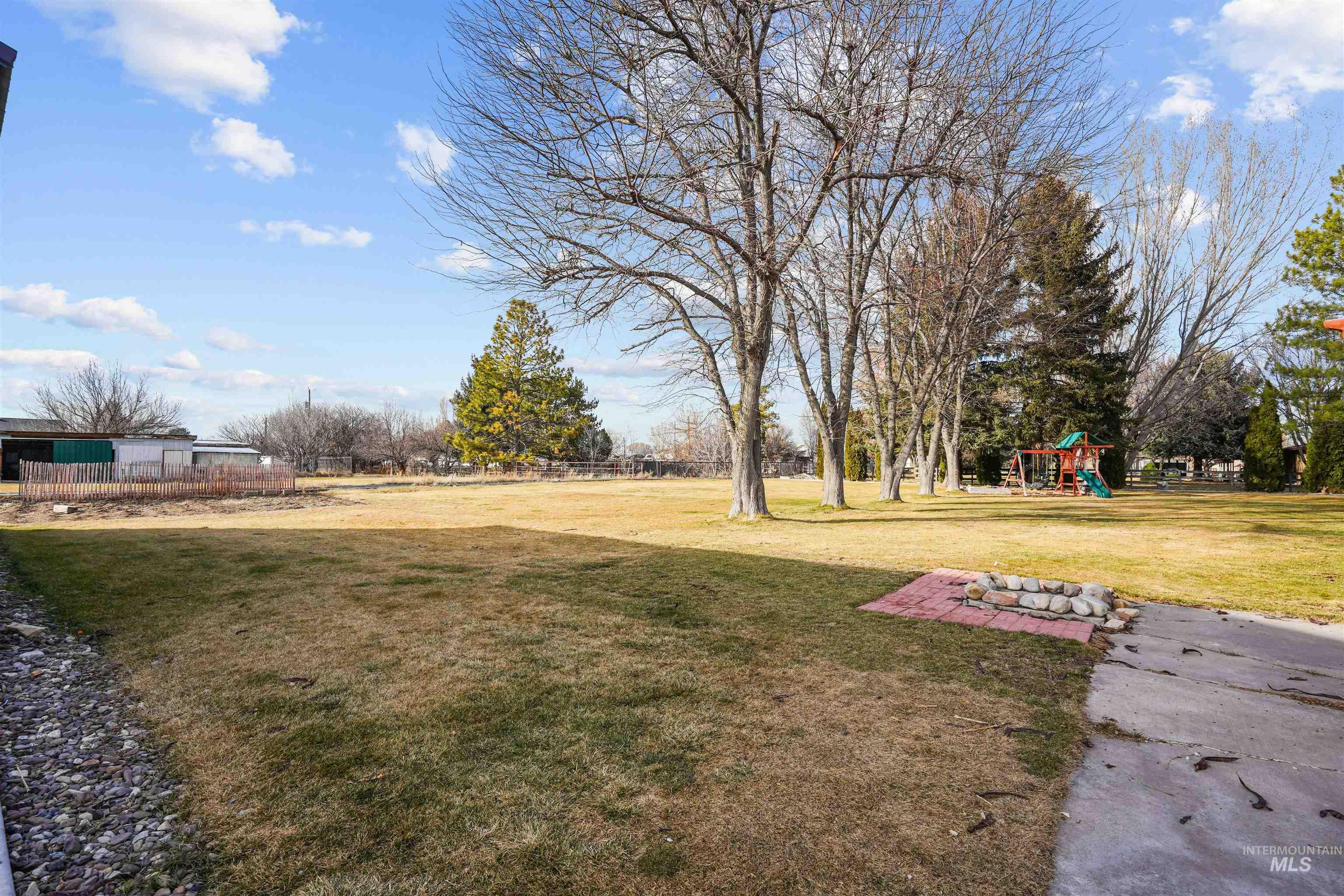 91 S 850 W, Paul, Idaho 83347, 5 Bedrooms, 2.5 Bathrooms, Residential For Sale, Price $500,000,MLS 98974178