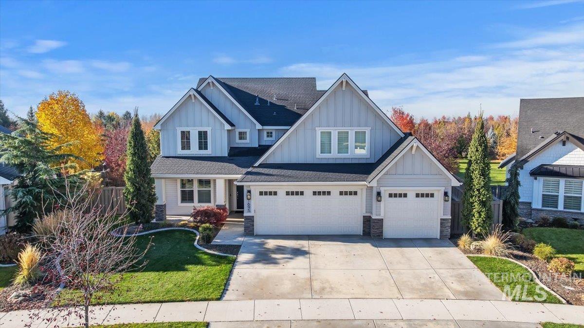 1695 N Black Forest Way, Eagle, Idaho 83616, 4 Bedrooms, 3.5 Bathrooms, Residential For Sale, Price $1,050,000,MLS 98974181