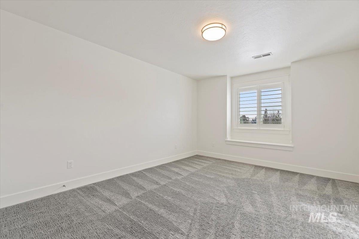 1695 N Black Forest Way, Eagle, Idaho 83616, 4 Bedrooms, 3.5 Bathrooms, Residential For Sale, Price $1,050,000,MLS 98974181