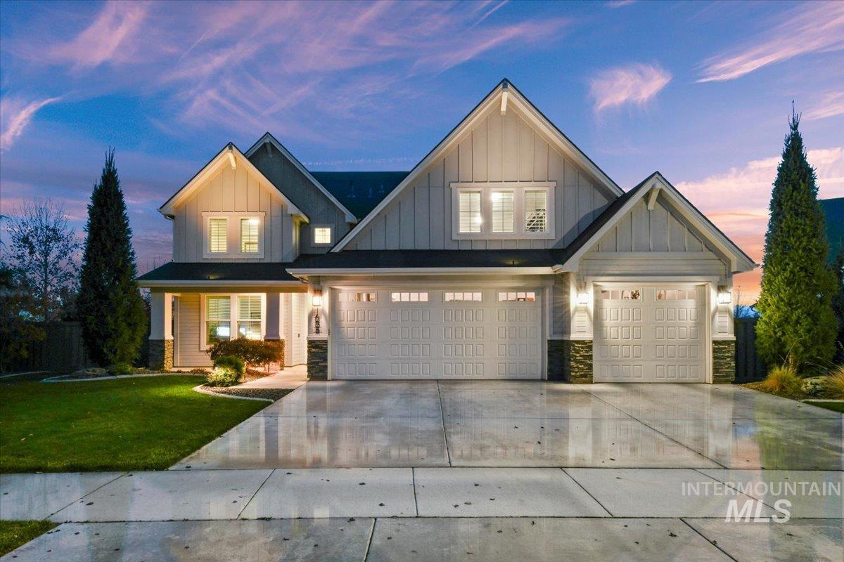 1695 N Black Forest Way, Eagle, Idaho 83616, 4 Bedrooms, 3.5 Bathrooms, Residential For Sale, Price $1,050,000,MLS 98974181