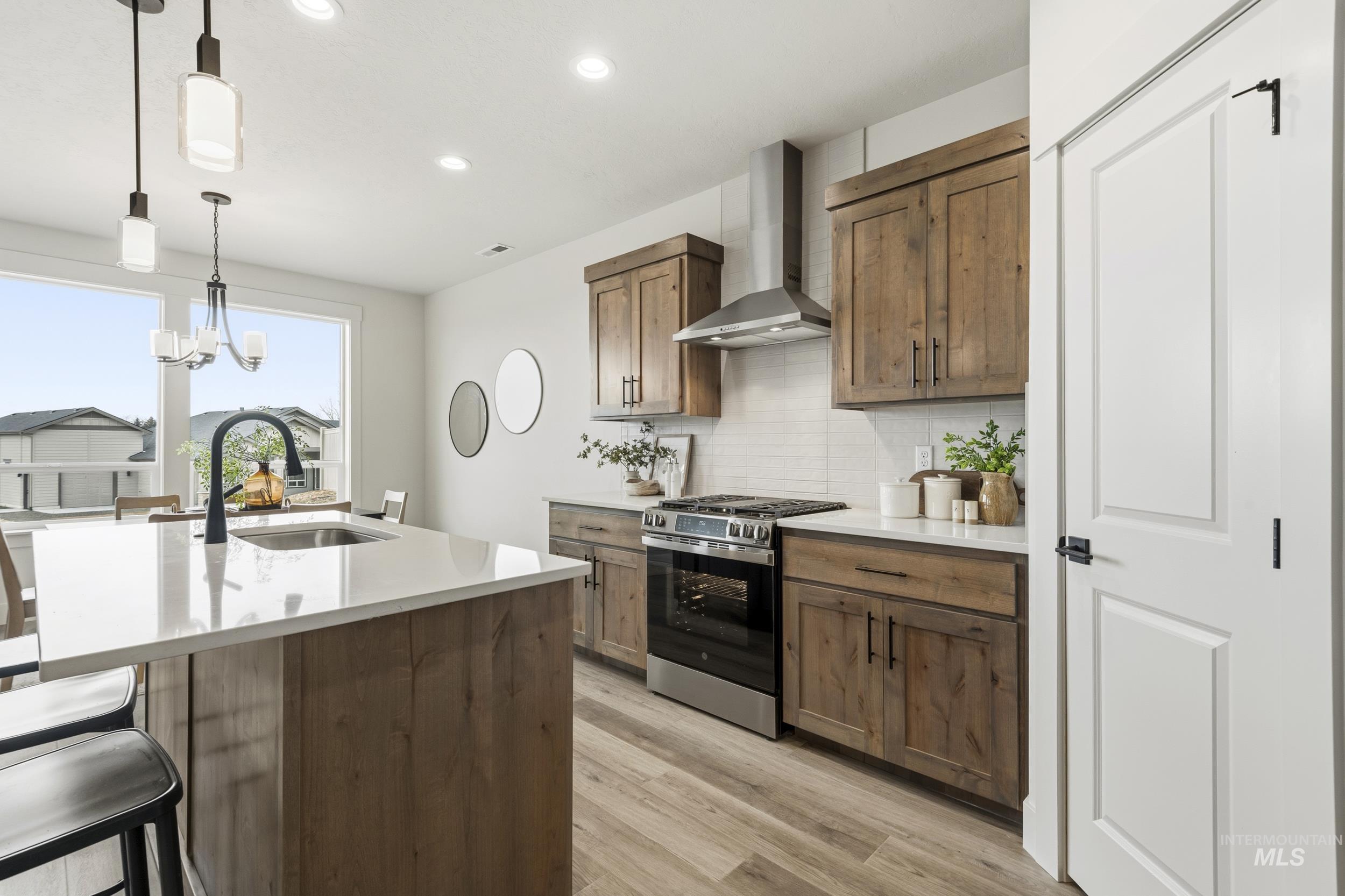 1988 W. Bittern St., Nampa, Idaho 83686, 3 Bedrooms, 2 Bathrooms, Residential For Sale, Price $549,900,MLS 98974183