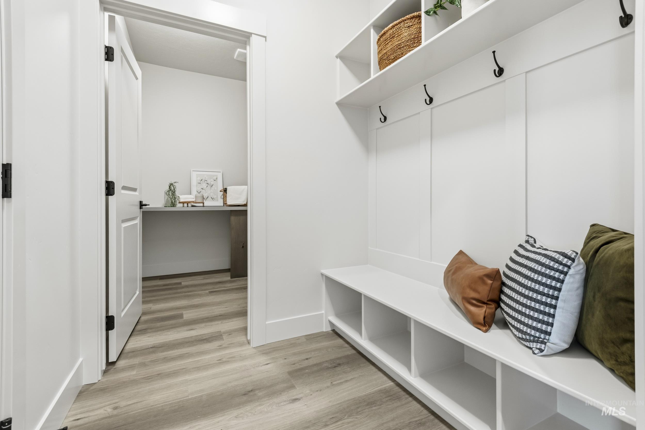 1988 W. Bittern St., Nampa, Idaho 83686, 3 Bedrooms, 2 Bathrooms, Residential For Sale, Price $549,900,MLS 98974183