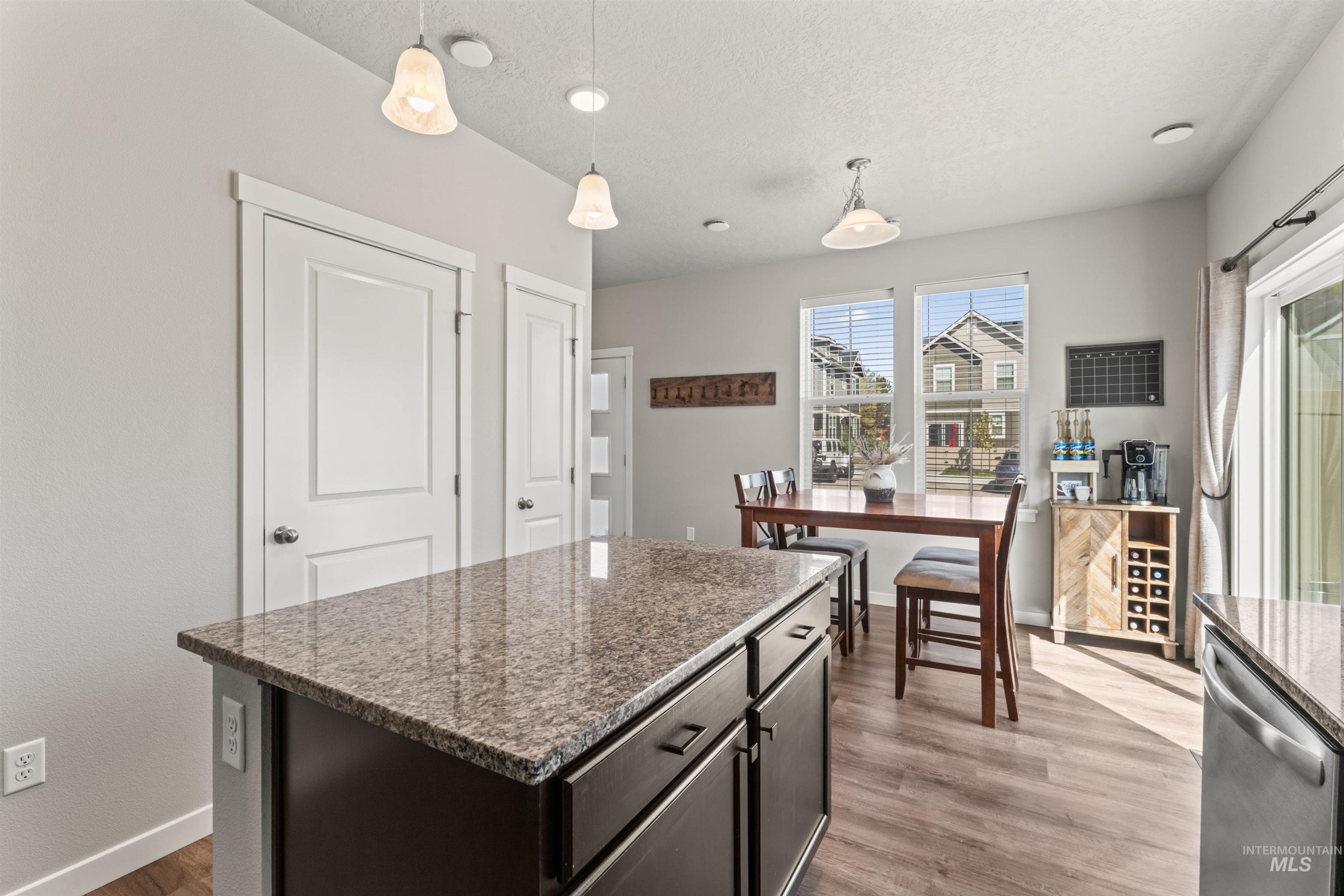 10711 W W Brownstone Ln, Boise, Idaho 83709, 3 Bedrooms, 2.5 Bathrooms, Residential For Sale, Price $350,000,MLS 98974184