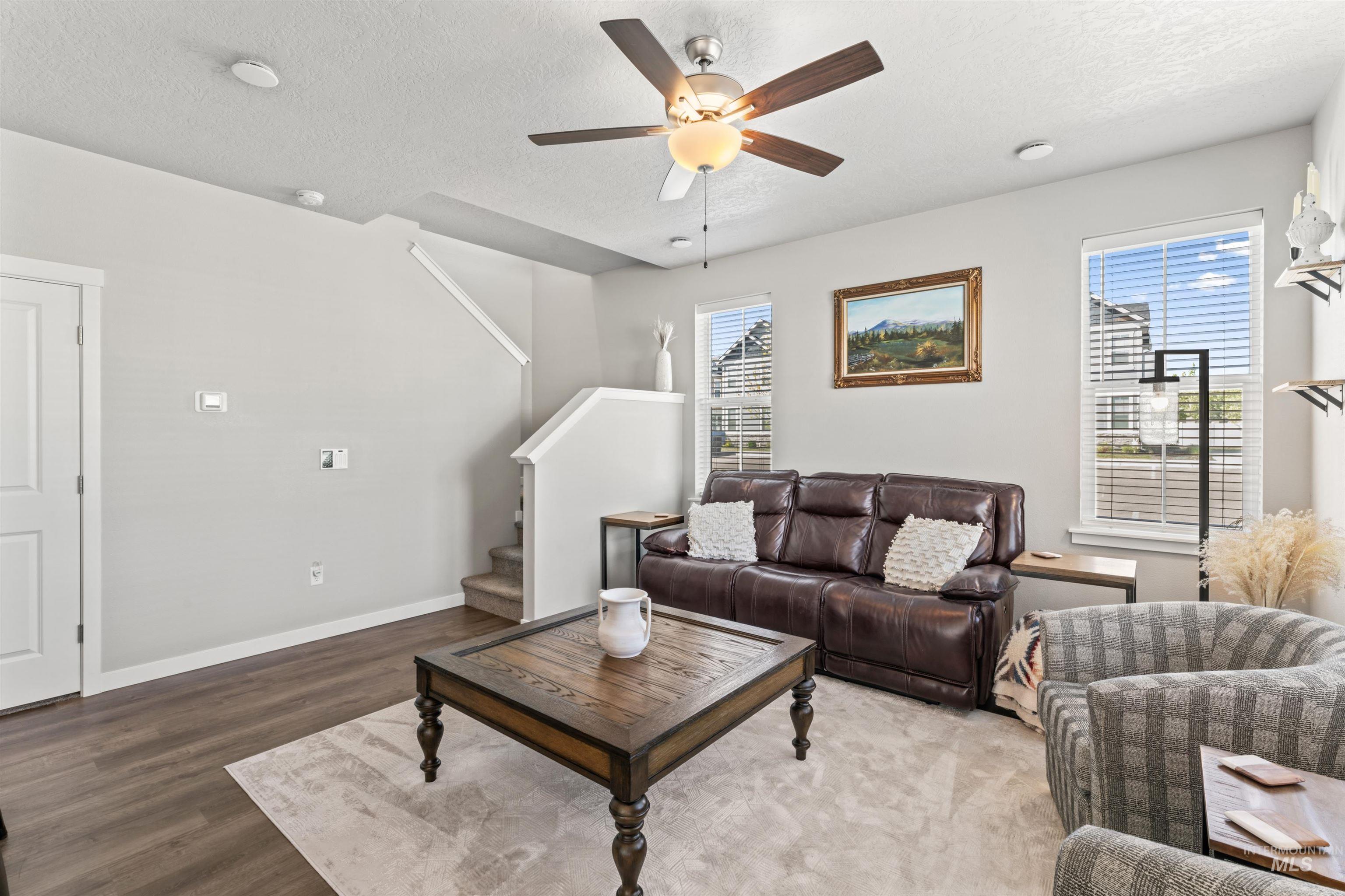 10711 W W Brownstone Ln, Boise, Idaho 83709, 3 Bedrooms, 2.5 Bathrooms, Residential For Sale, Price $350,000,MLS 98974184