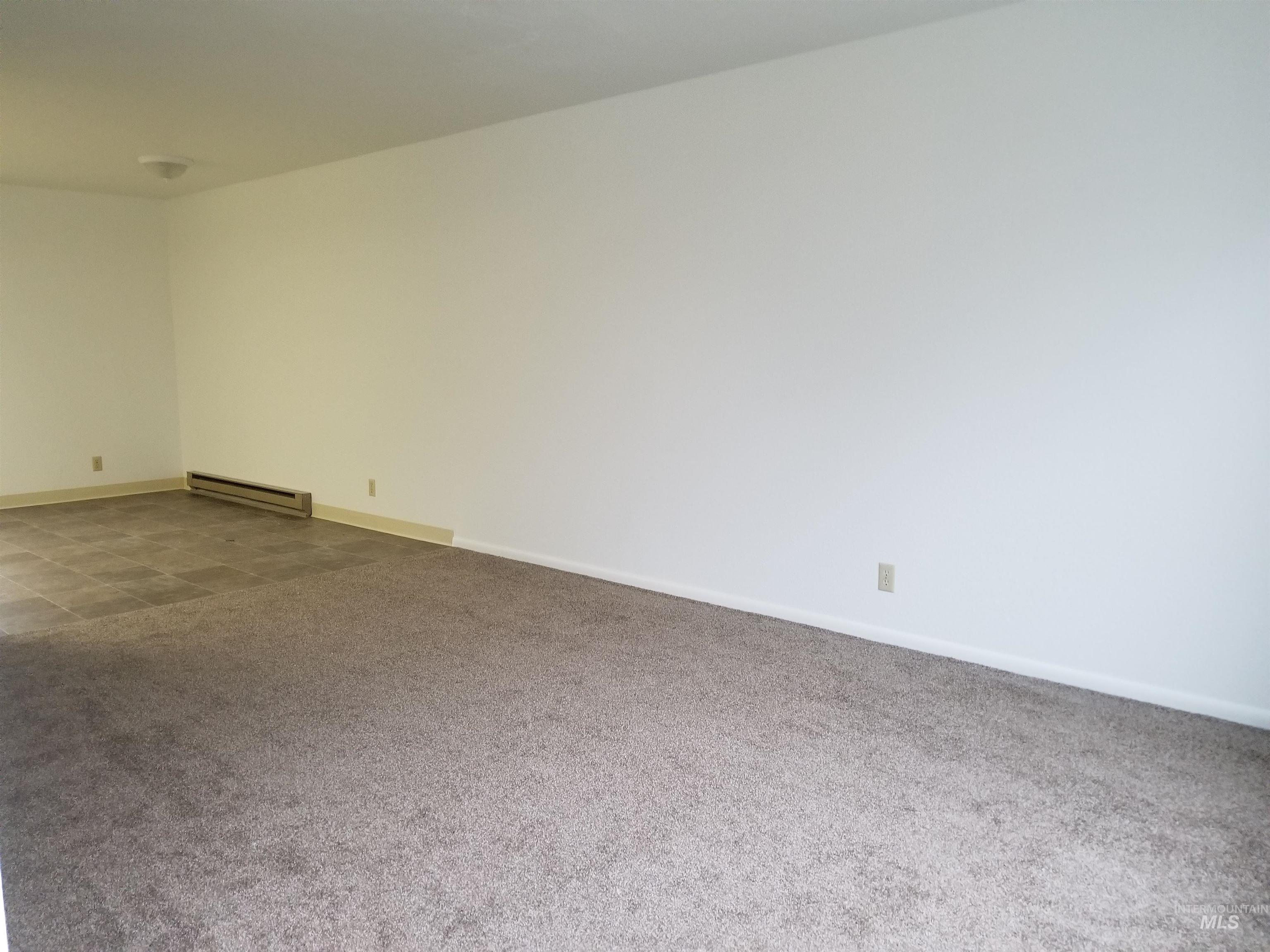 6738 W Westwood Ln, Boise, Idaho 83704, 2 Bedrooms, 1 Bathroom, Residential For Sale, Price $275,000,MLS 98974186