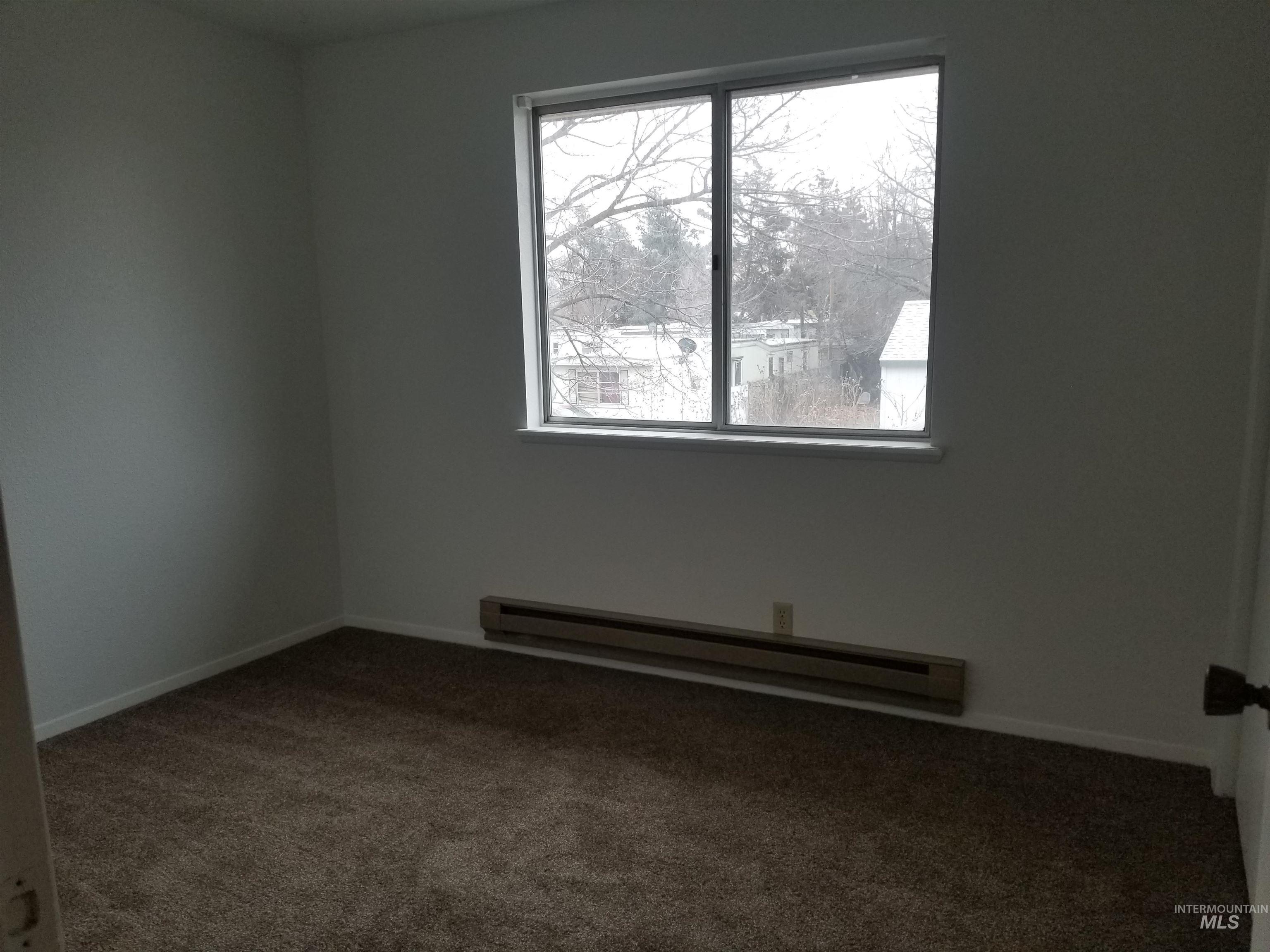 6738 W Westwood Ln, Boise, Idaho 83704, 2 Bedrooms, 1 Bathroom, Residential For Sale, Price $275,000,MLS 98974186