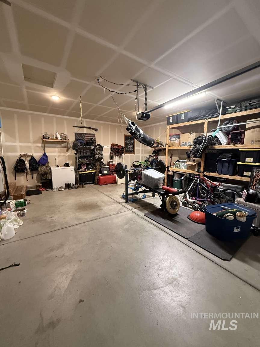 159 Dovetail Dr, Horseshoe Bend, Idaho 83629, 4 Bedrooms, 2.5 Bathrooms, Residential For Sale, Price $420,000,MLS 98974189