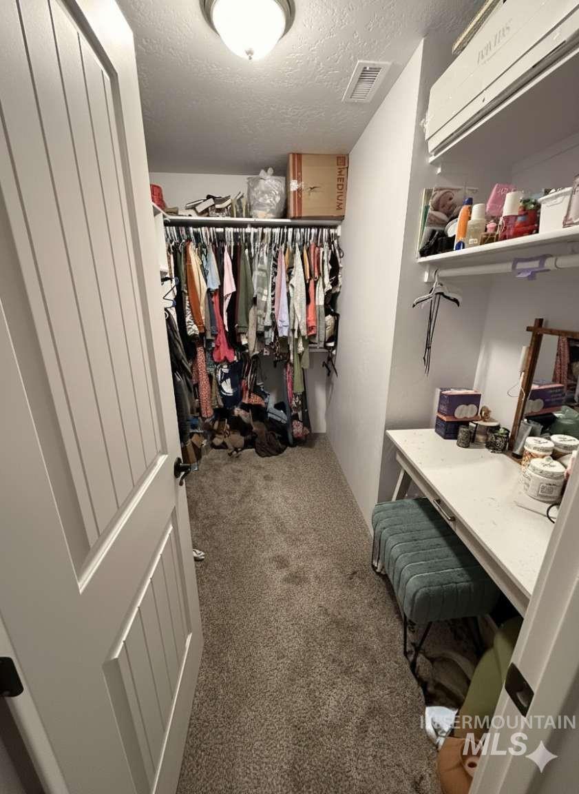 159 Dovetail Dr, Horseshoe Bend, Idaho 83629, 4 Bedrooms, 2.5 Bathrooms, Residential For Sale, Price $413,000, 98974189