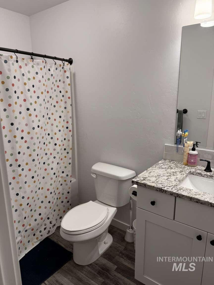 159 Dovetail Dr, Horseshoe Bend, Idaho 83629, 4 Bedrooms, 2.5 Bathrooms, Residential For Sale, Price $420,000,MLS 98974189