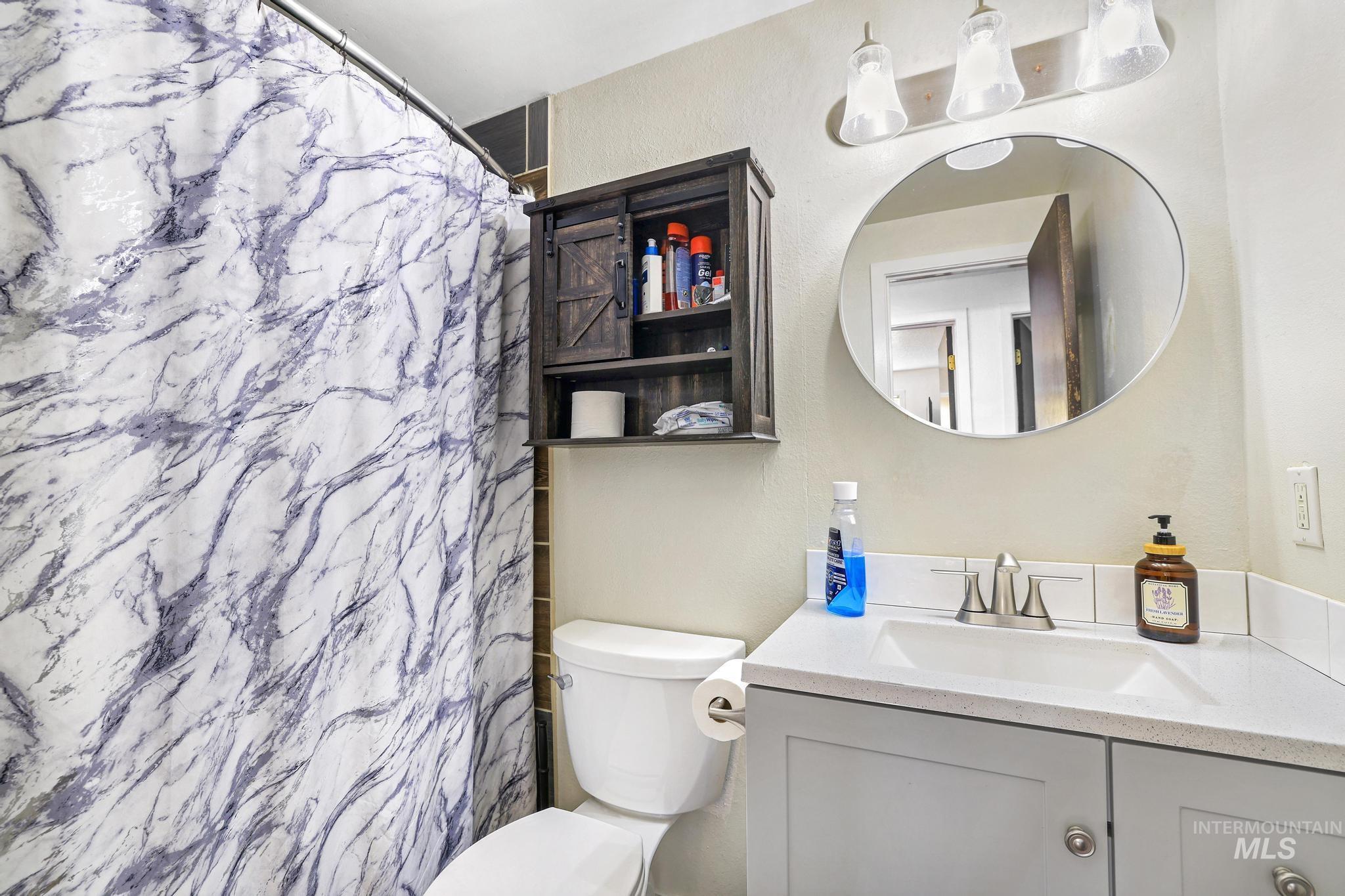 440 Washington St., Kimberly, Idaho 83341, 3 Bedrooms, 1.5 Bathrooms, Residential For Sale, Price $299,000,MLS 98974190