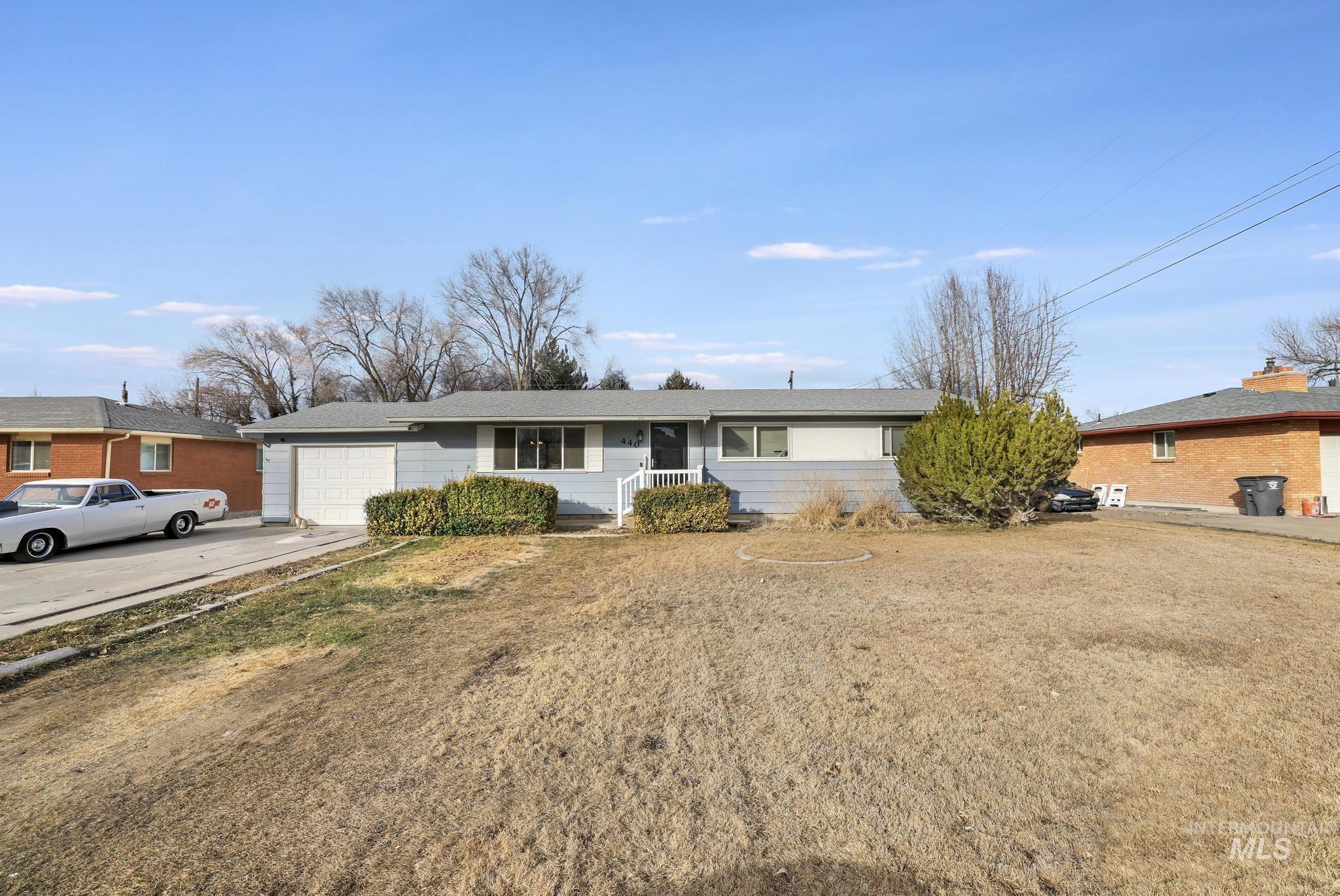 440 Washington St., Kimberly, Idaho 83341, 3 Bedrooms, 1.5 Bathrooms, Residential For Sale, Price $299,000,MLS 98974190