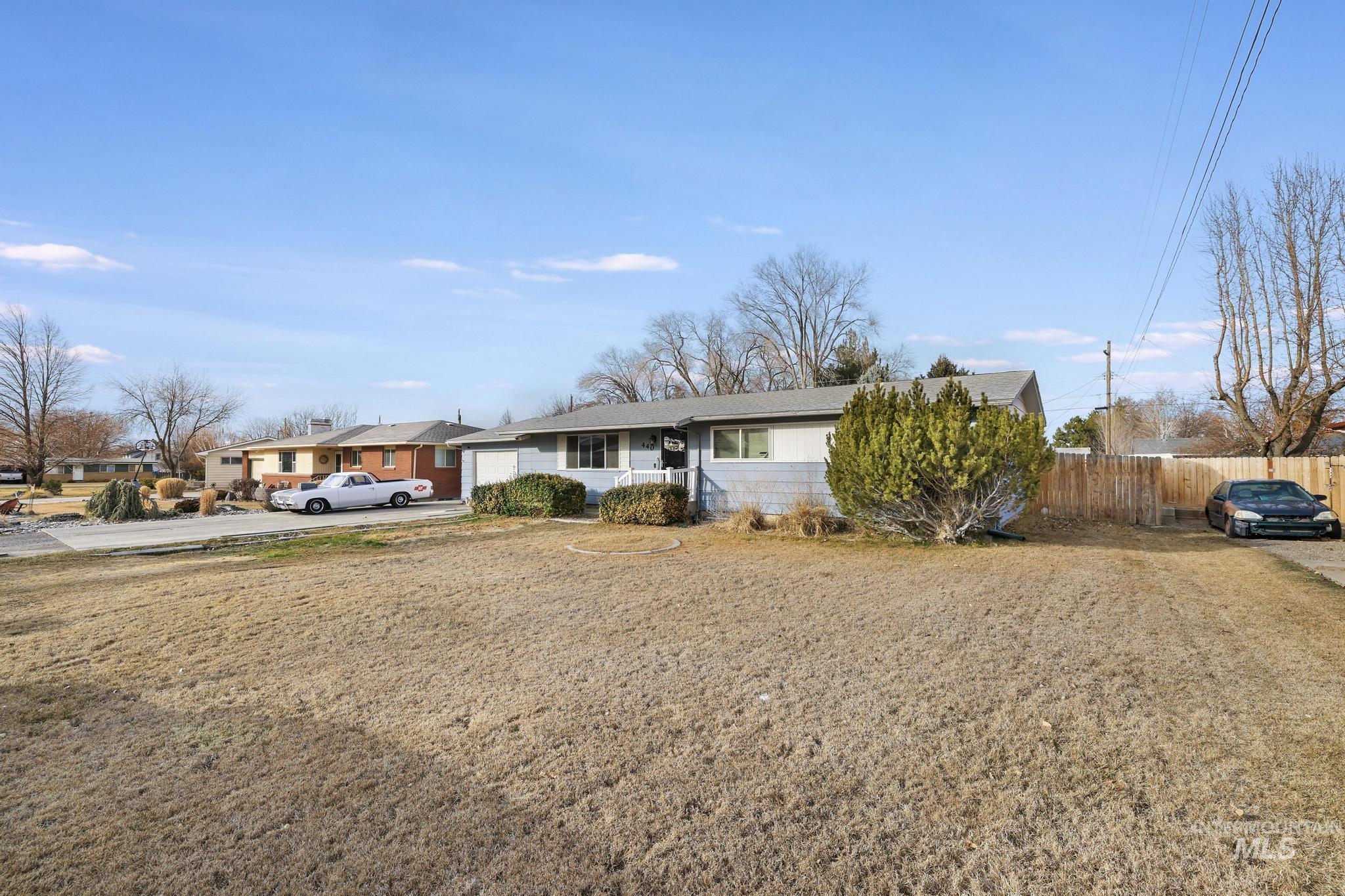 440 Washington St., Kimberly, Idaho 83341, 3 Bedrooms, 1.5 Bathrooms, Residential For Sale, Price $299,000,MLS 98974190