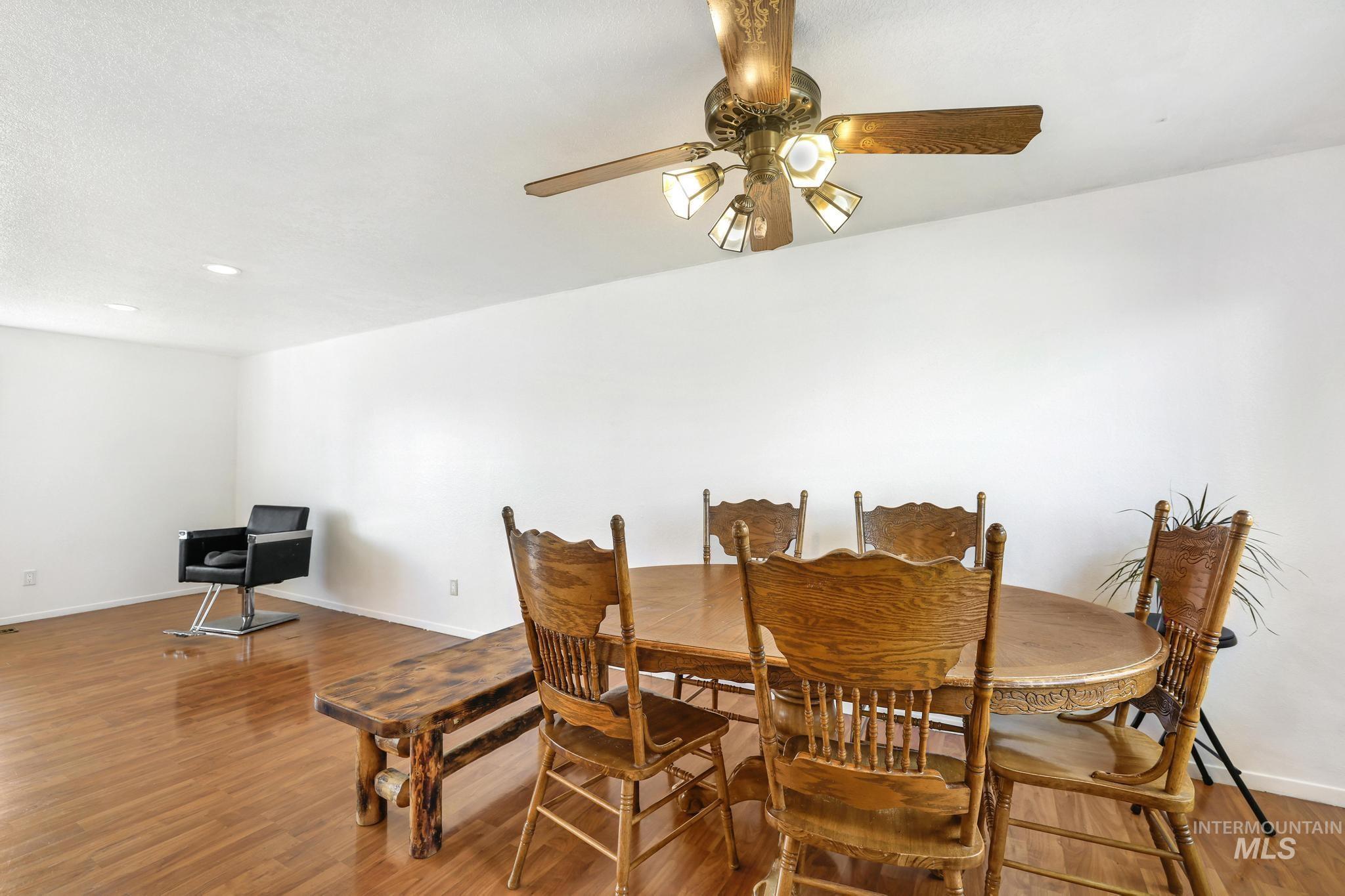 440 Washington St., Kimberly, Idaho 83341, 3 Bedrooms, 1.5 Bathrooms, Residential For Sale, Price $299,000,MLS 98974190