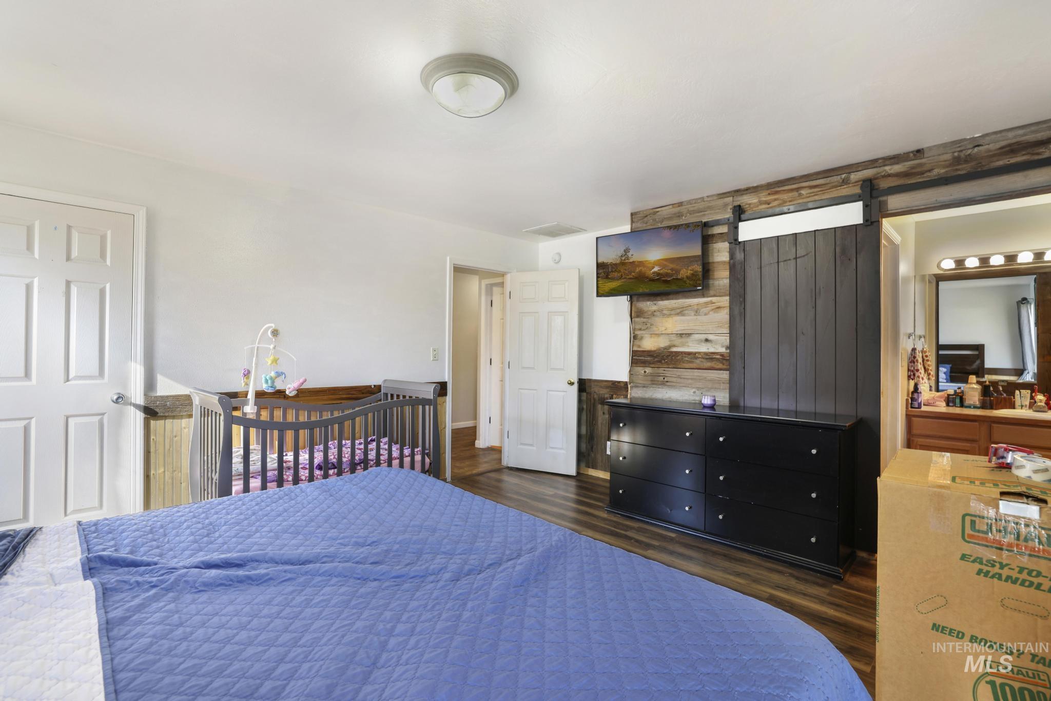 1308 Park Meadows Dr, Twin Falls, Idaho 83301-3279, 3 Bedrooms, 2 Bathrooms, Residential For Sale, Price $375,000,MLS 98974192