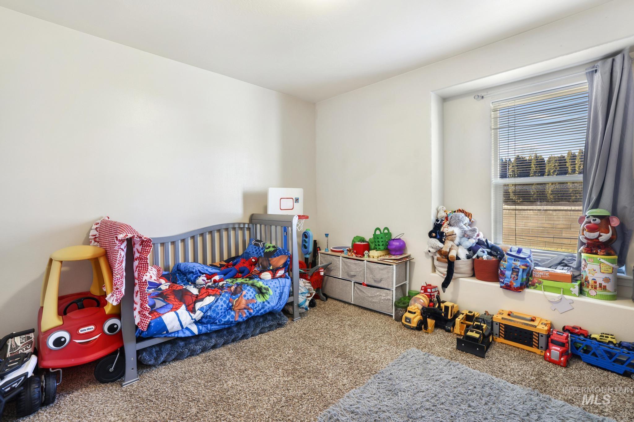 1308 Park Meadows Dr, Twin Falls, Idaho 83301-3279, 3 Bedrooms, 2 Bathrooms, Residential For Sale, Price $375,000,MLS 98974192