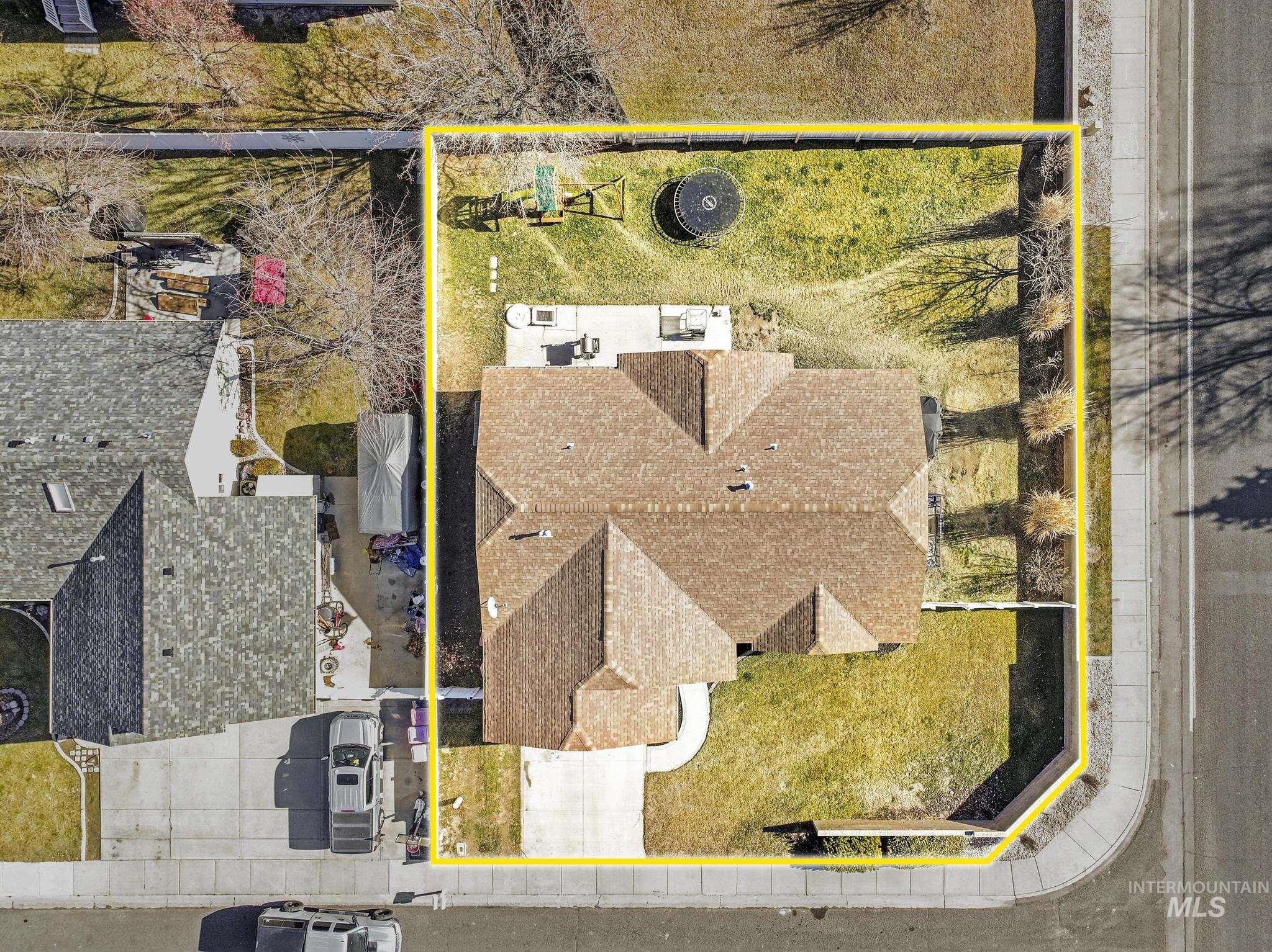 1308 Park Meadows Dr, Twin Falls, Idaho 83301-3279, 3 Bedrooms, 2 Bathrooms, Residential For Sale, Price $375,000,MLS 98974192