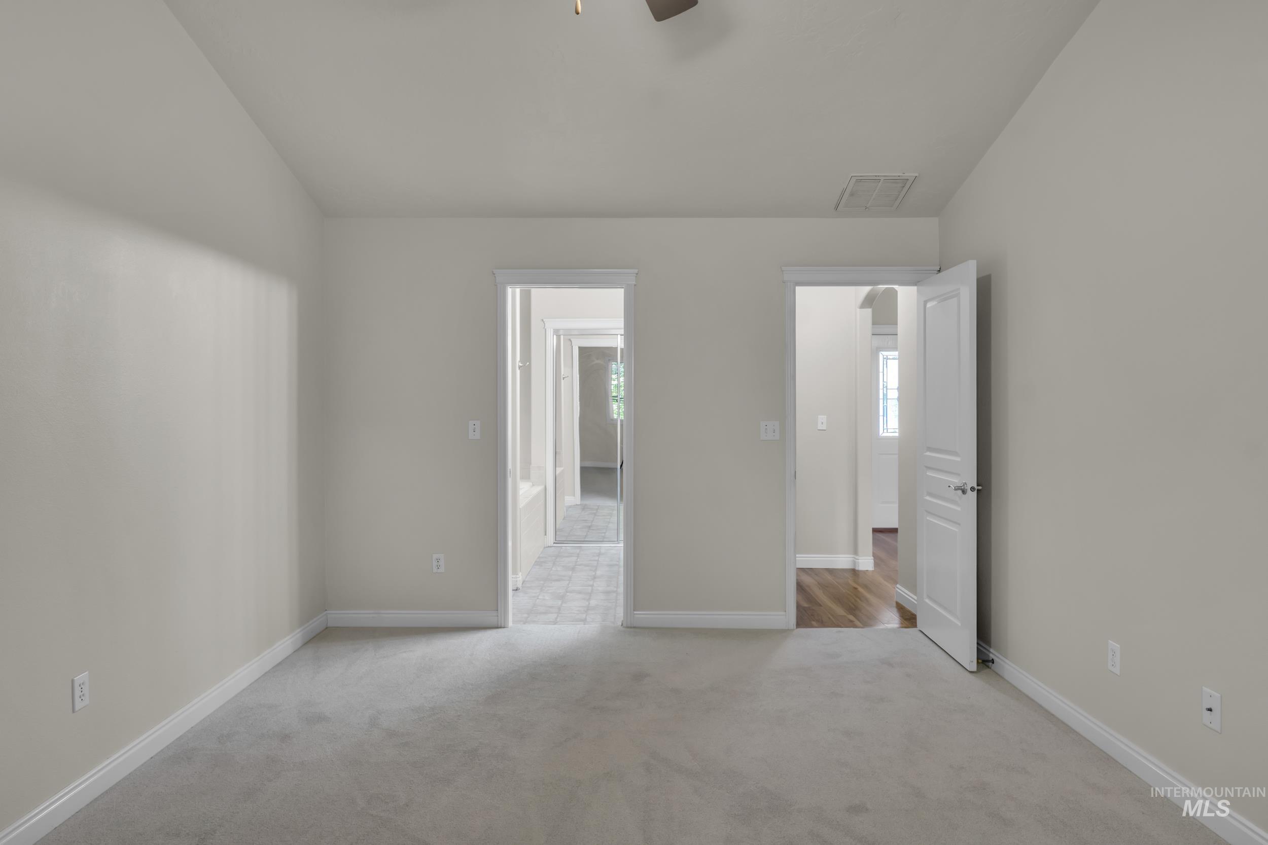 3886 N Price Way, Meridian, Idaho 83646, 3 Bedrooms, 2 Bathrooms, Residential For Sale, Price $515,000,MLS 98974193