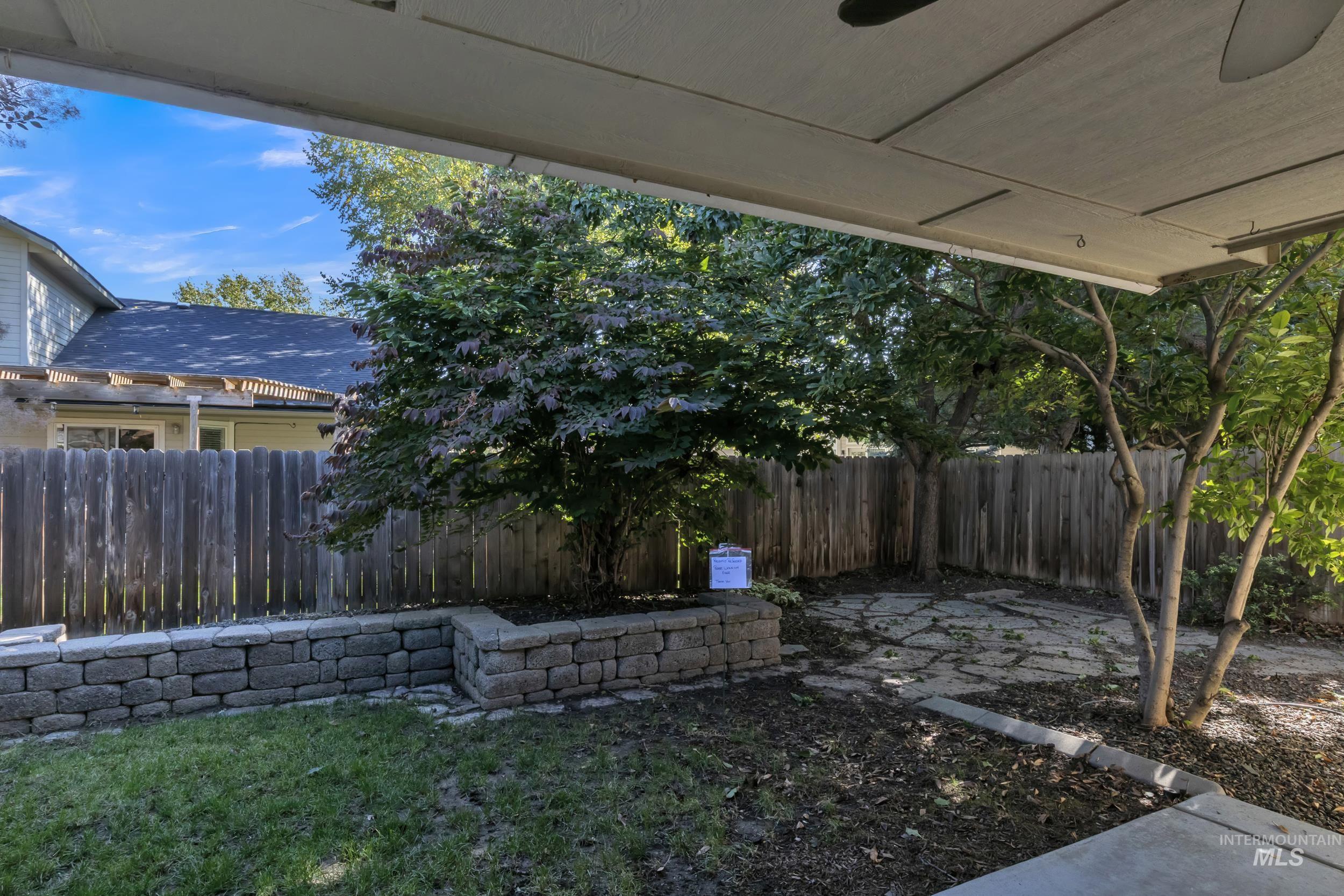 3886 N Price Way, Meridian, Idaho 83646, 3 Bedrooms, 2 Bathrooms, Residential For Sale, Price $515,000,MLS 98974193