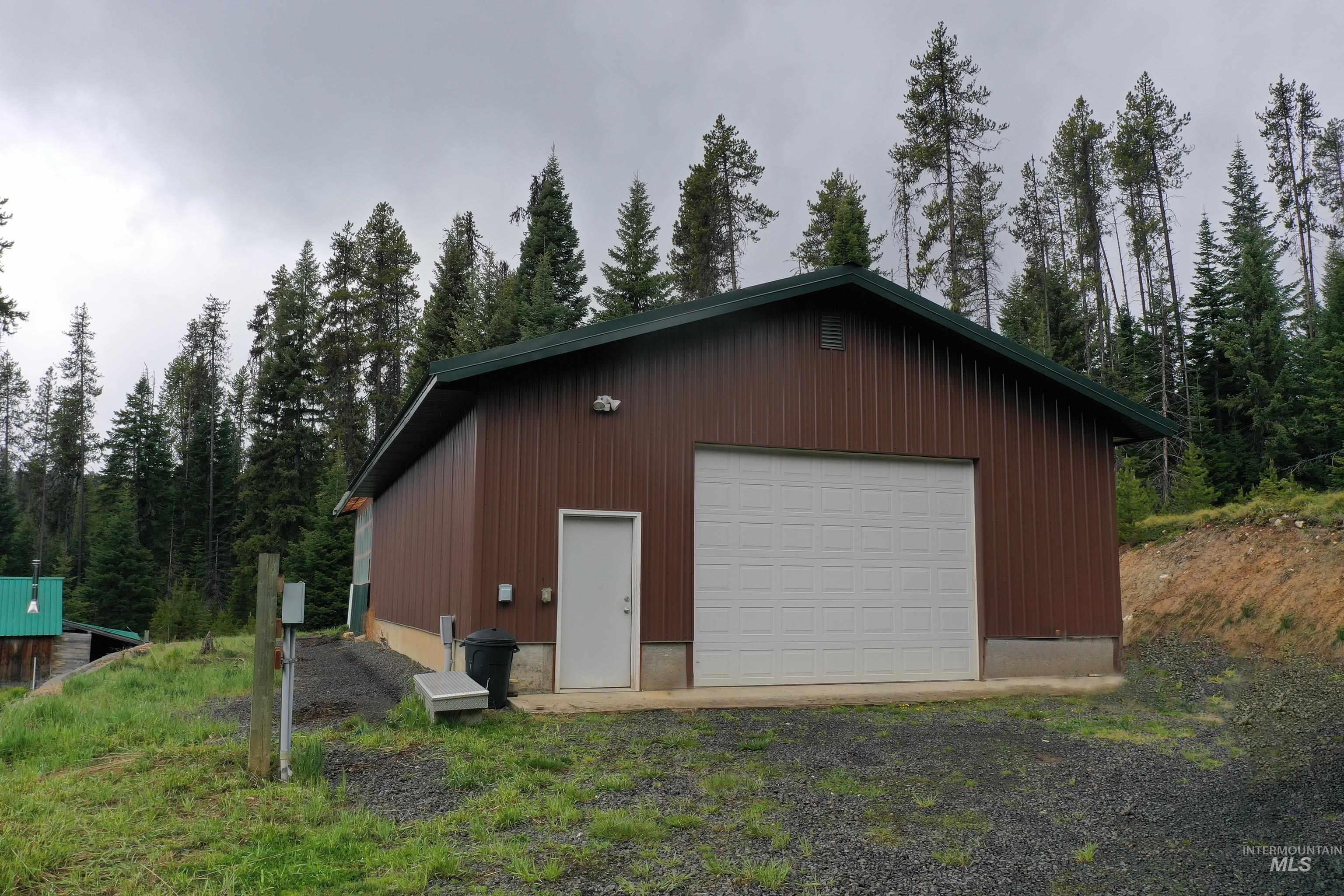 1400 Sweeney Hill Dr, Elk City, Idaho 83525, 3 Bedrooms, 1 Bathroom, Residential For Sale, Price $475,000,MLS 98974195