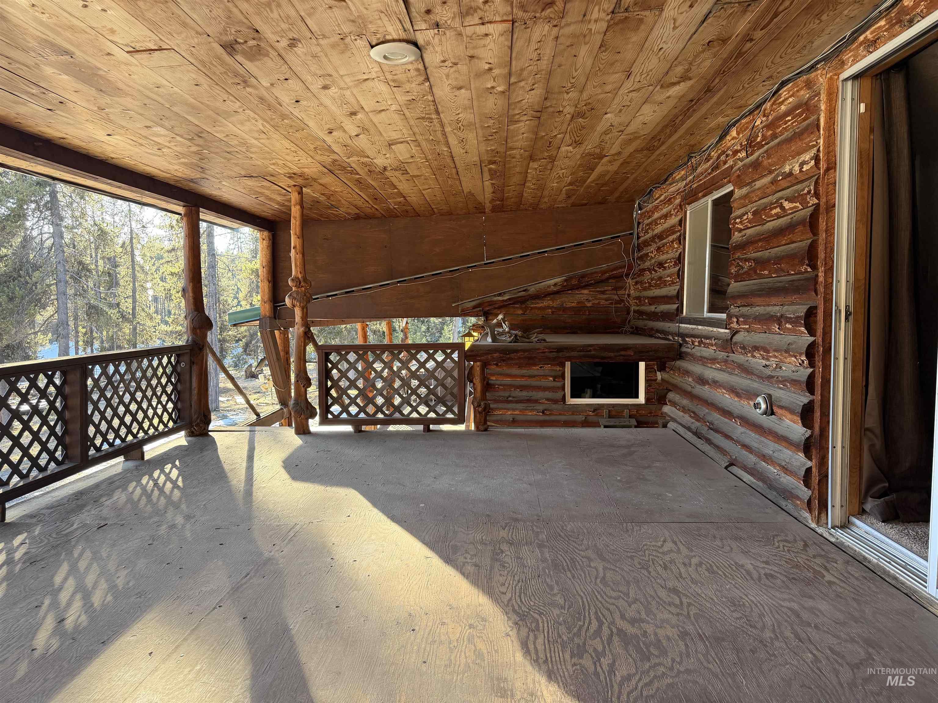 1400 Sweeney Hill Dr, Elk City, Idaho 83525, 3 Bedrooms, 1 Bathroom, Residential For Sale, Price $475,000,MLS 98974195