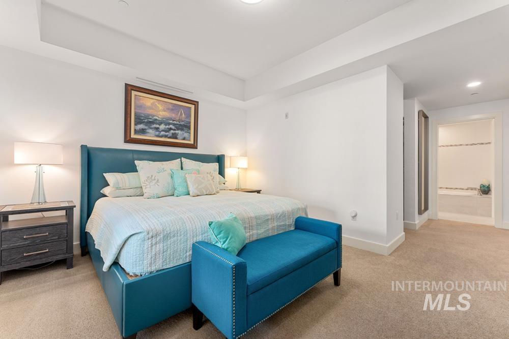 2967 W Crescent Rim Dr, Boise, Idaho 83706, 2 Bedrooms, 2 Bathrooms, Residential For Sale, Price $888,000, 98974196