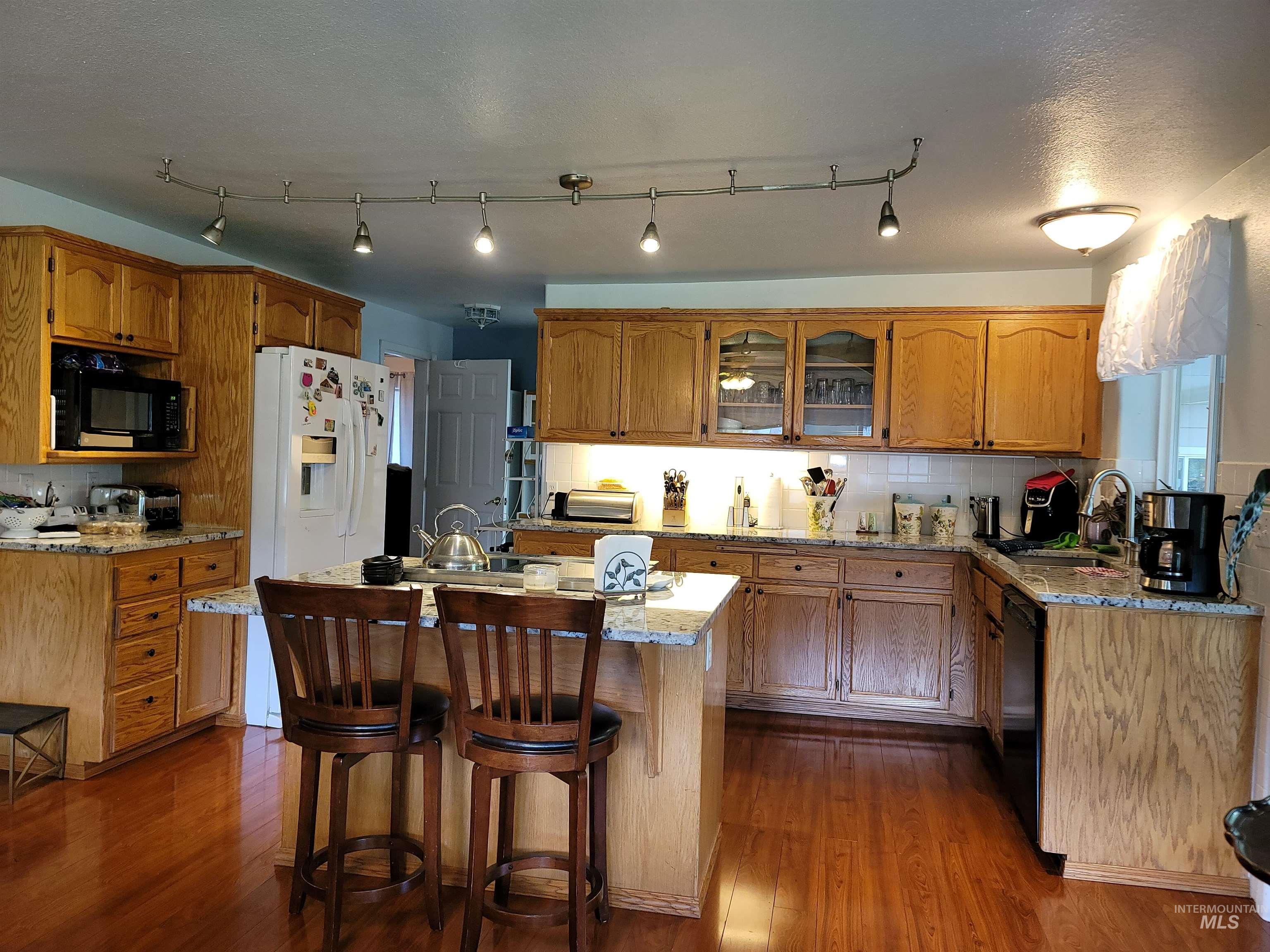 27406 Gem Lane, Juliaetta, Idaho 83535, 3 Bedrooms, 2 Bathrooms, Residential For Sale, Price $550,000,MLS 98974197